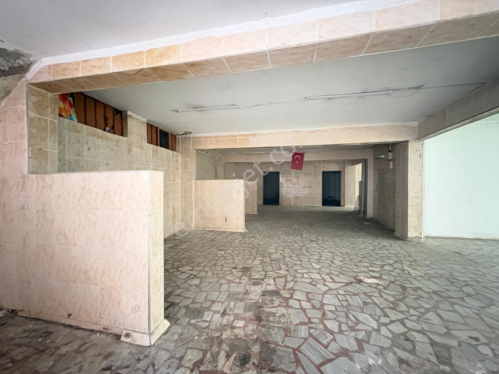 Mollateam Bayrampaşa Kartaltepe Mahallesi' Nde Satılık 300 M² Dükkan - Görsel 10