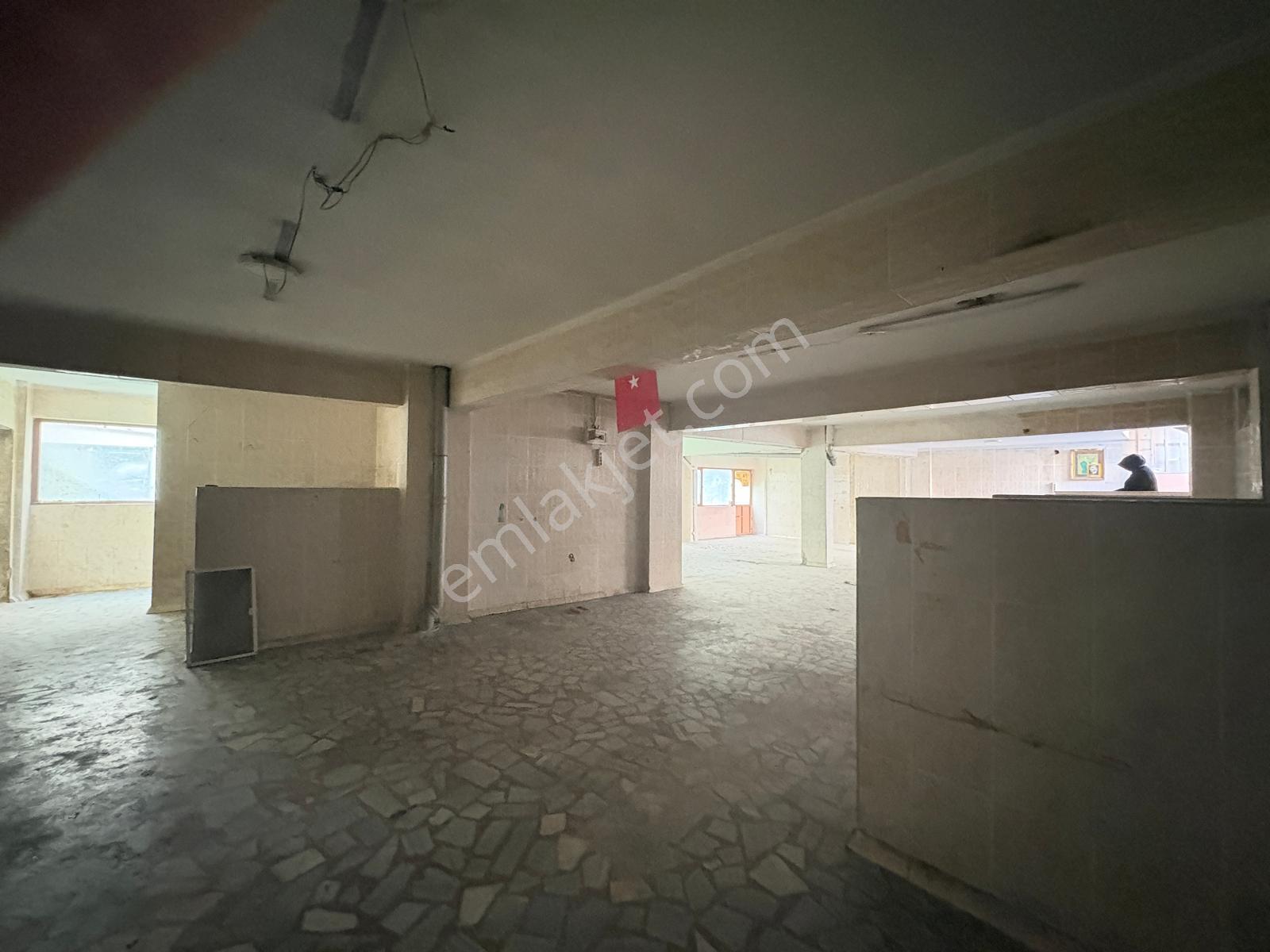Mollateam Bayrampaşa Kartaltepe Mahallesi' Nde Satılık 300 M² Dükkan - Görsel 15