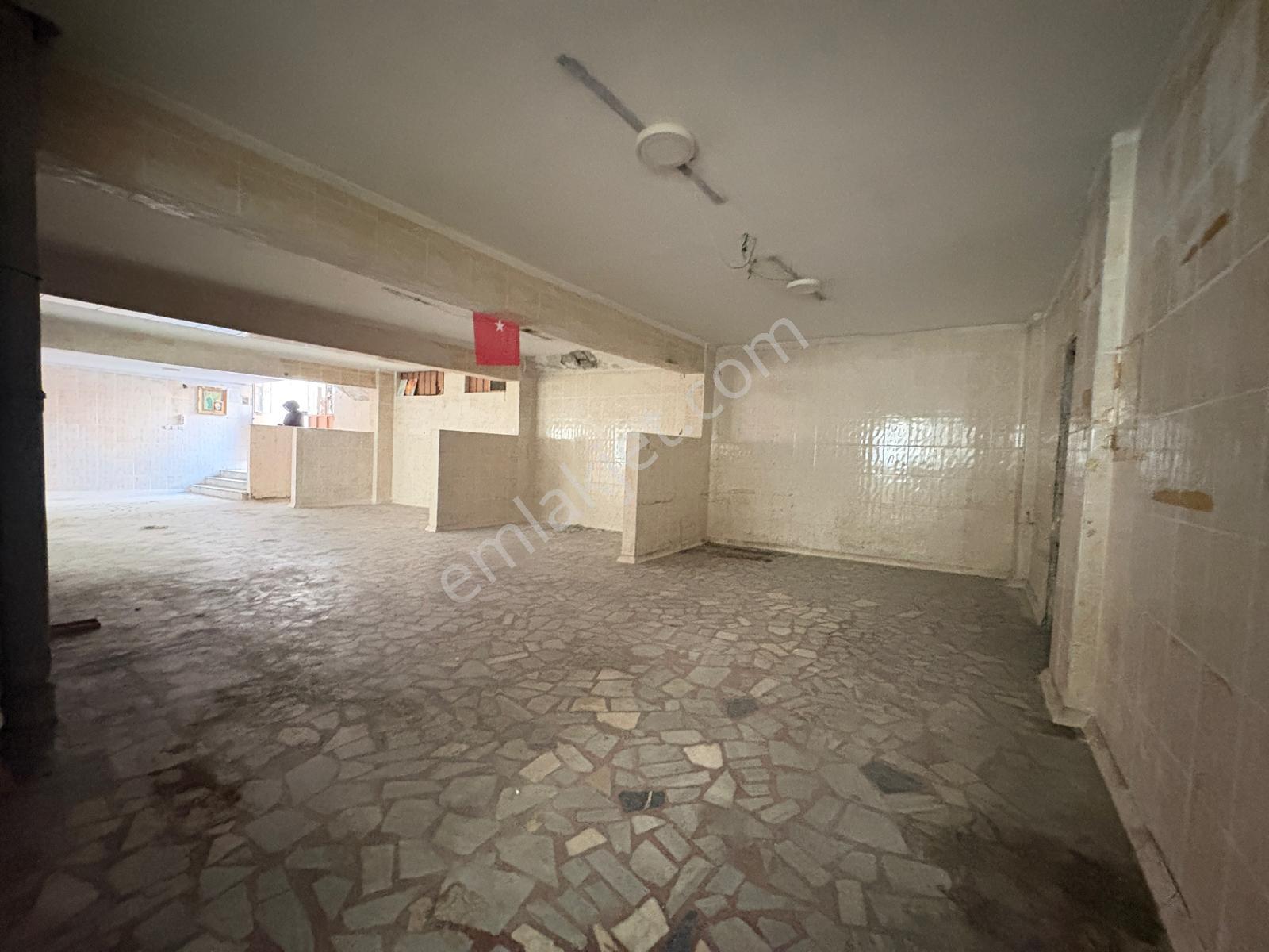 Mollateam Bayrampaşa Kartaltepe Mahallesi' Nde Satılık 300 M² Dükkan - Görsel 12