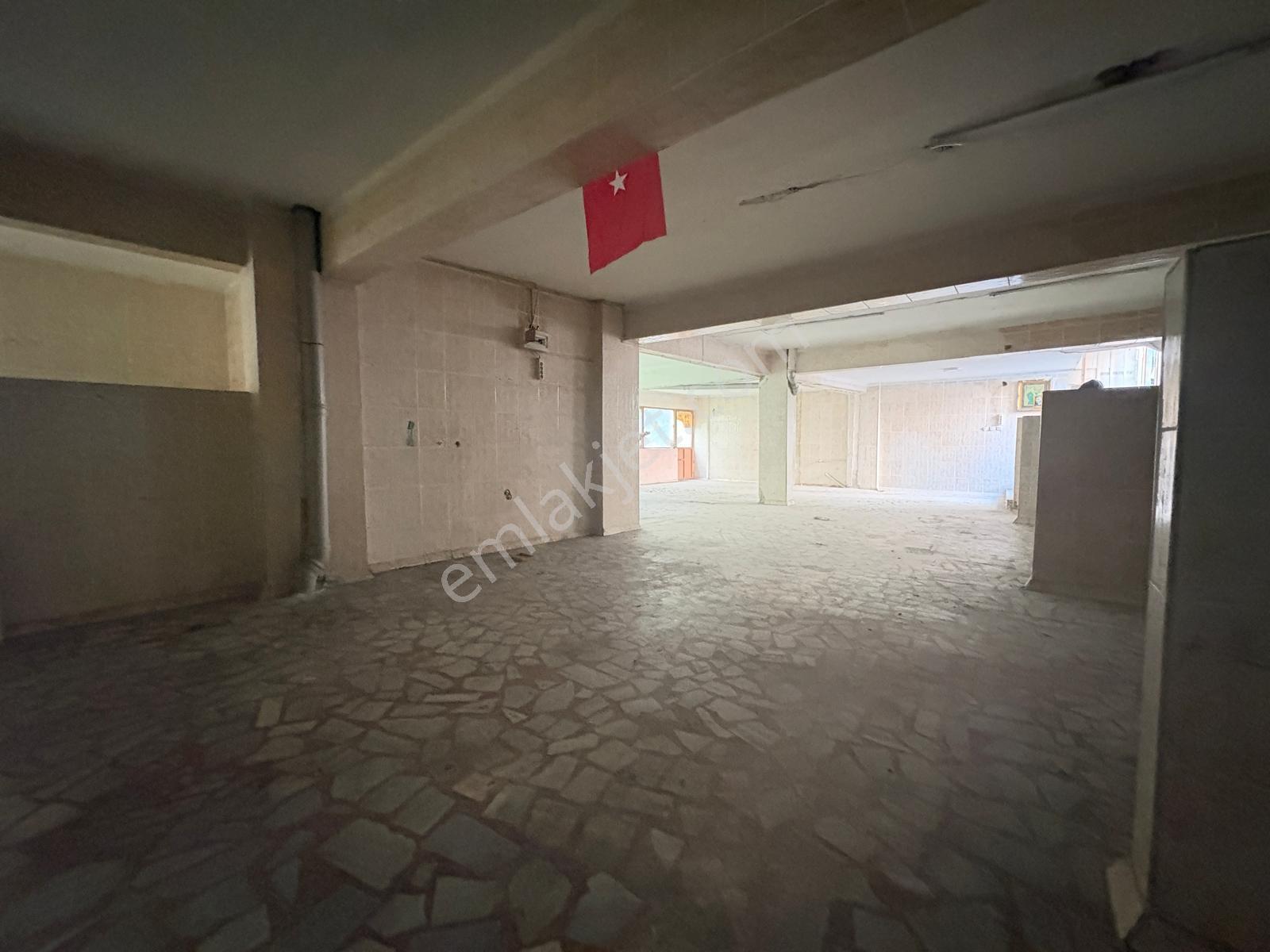 Mollateam Bayrampaşa Kartaltepe Mahallesi' Nde Satılık 300 M² Dükkan - Görsel 17