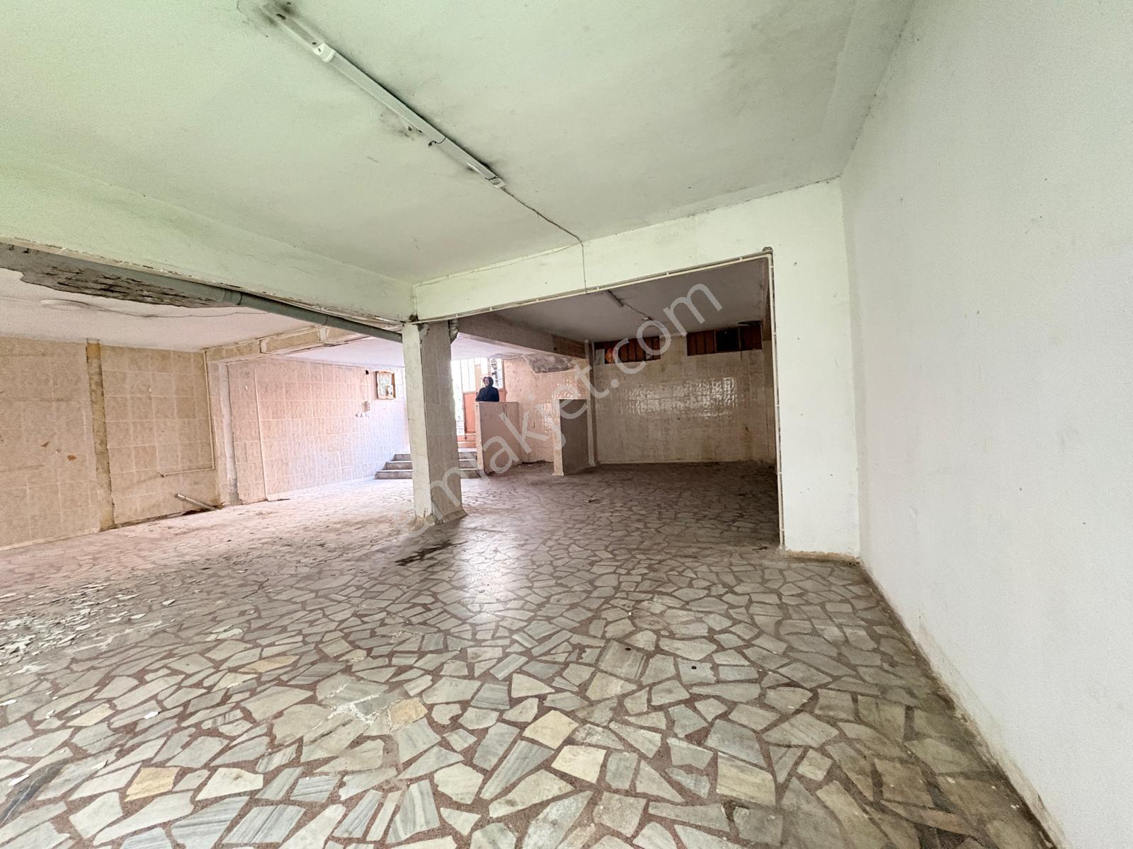 Mollateam Bayrampaşa Kartaltepe Mahallesi' Nde Satılık 300 M² Dükkan - Görsel 6