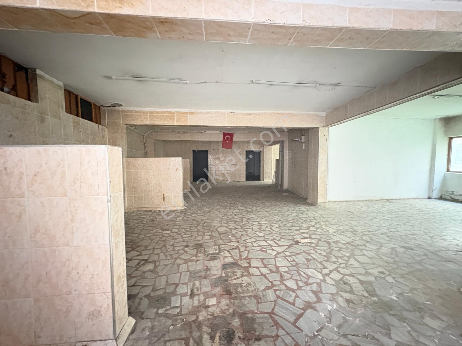 Mollateam Bayrampaşa Kartaltepe Mahallesi' Nde Satılık 300 M² Dükkan - Görsel 9
