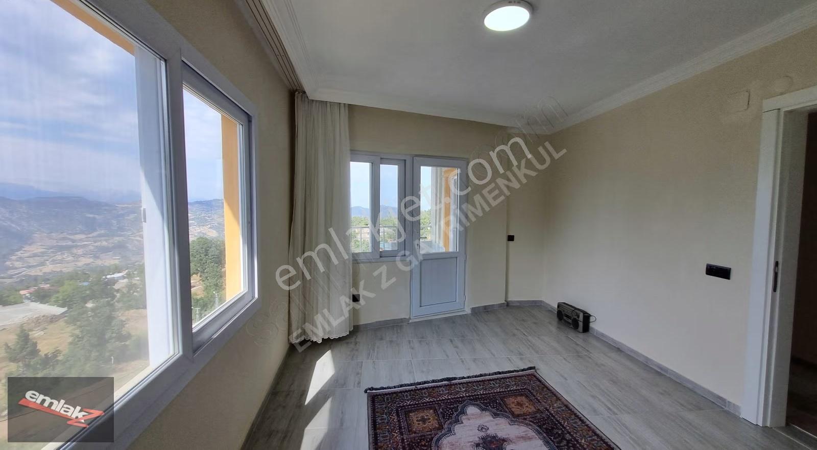 Ayvagediği'nde Merkezi Konumda, Manzaralı Tripleks Satılık Villa - Görsel 16