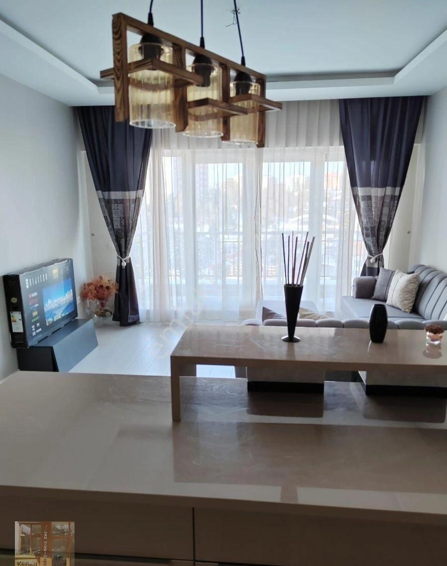 Sinpaş Altın Oran Göl Evlerinde 1+1 Eşyalı Satılık Daire - Görsel 13