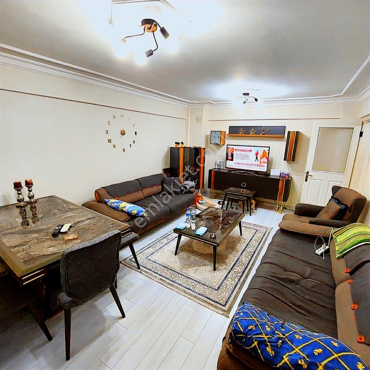 Kuşadası Merkezde Sahile Yürüme Mesafesinde Masrafsız Daire - Görsel 9