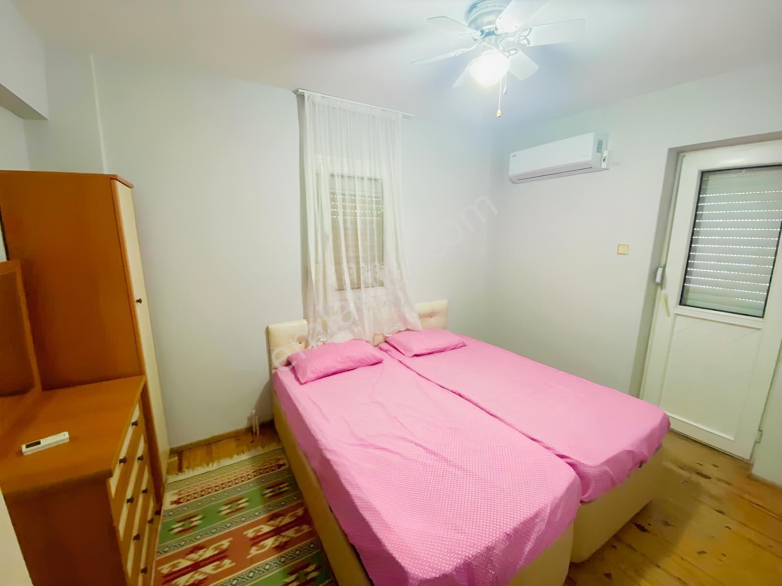 Kiralık Villa Gümüldür'de Müstakil Denize 100m - Görsel 3