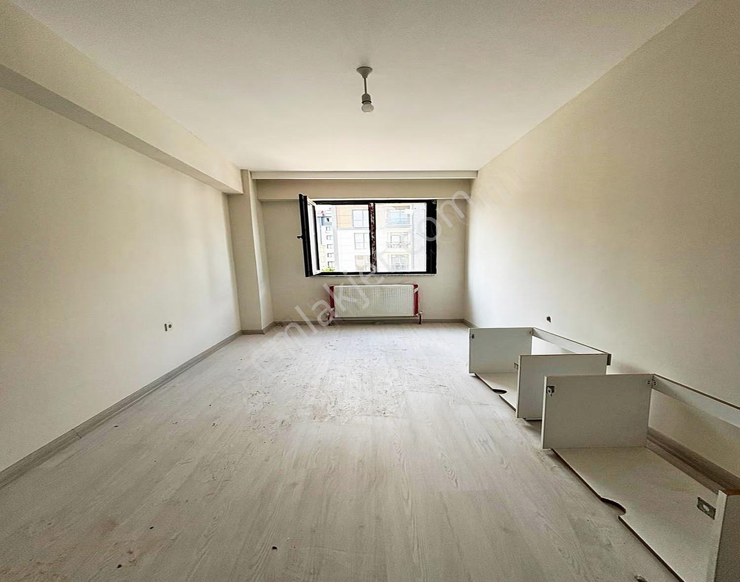 3m Yapı'dan Metro'ya 3 Dk Yürüme Mesafesinde 3+1 Avantajlı Daire - Görsel 16