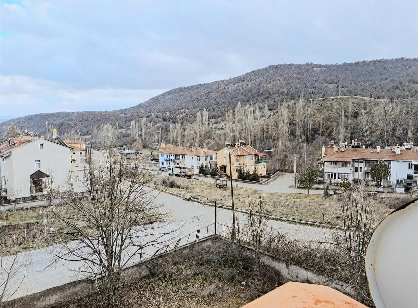 Odak'tan Ilıca'da 5 Odalı 2,5 Katlı Eşyalı Hesaplı Yazlık - Görsel 20