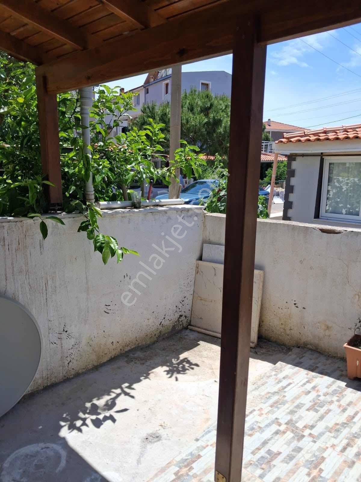 Yeni Foçanın En Çok Tercih Edilen Prestijli Sokağında - Görsel 19