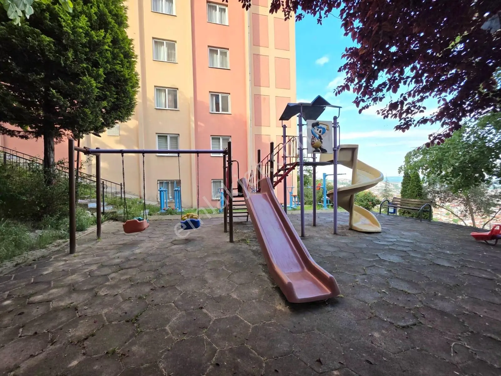 3kent'ten Akçakoca Üniversite Evleri Selvi Apartmanı Kiralık 3+1 - Görsel 4