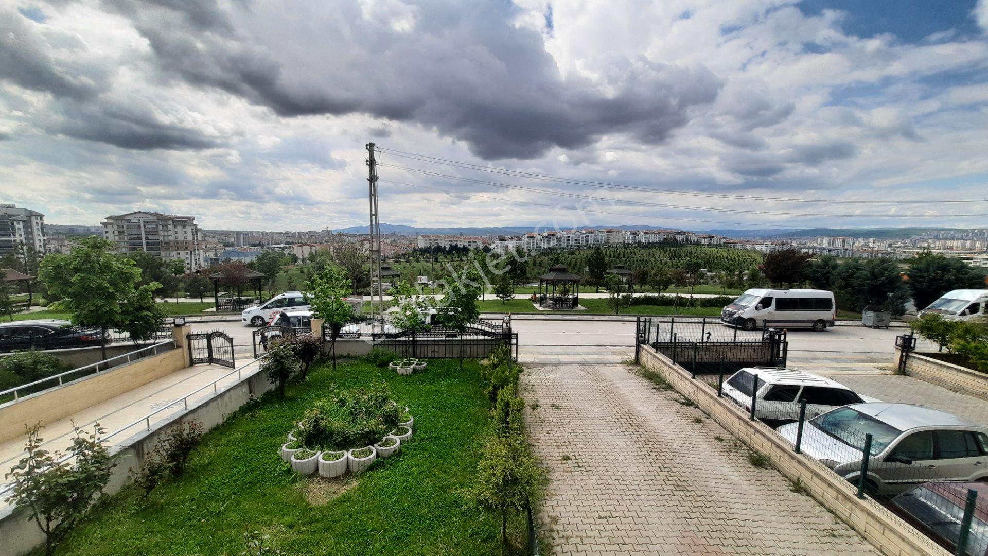 Akif'ten Elvan'da Park/otoban Manzaralı Önü Açık 3+1 Daire - Görsel 8