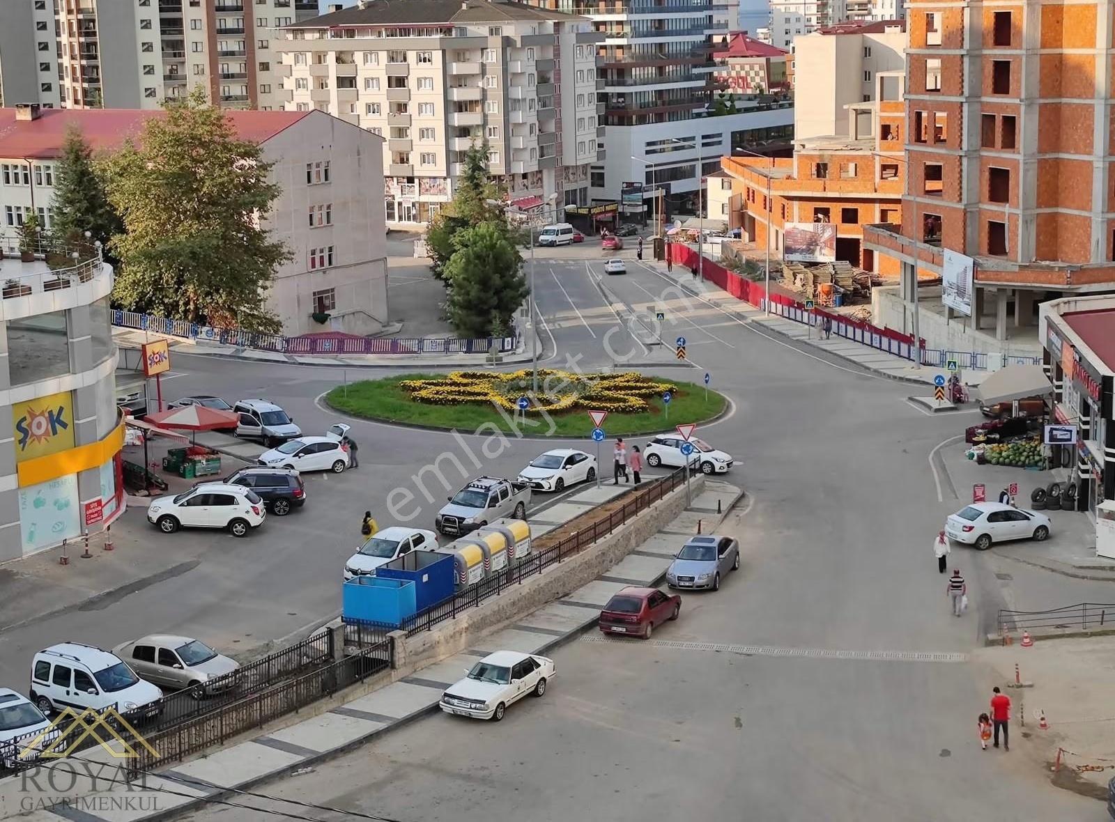 Kaşüstü Merkezde Kiralık 2+1 Daire Ve Ofis - Görsel 13