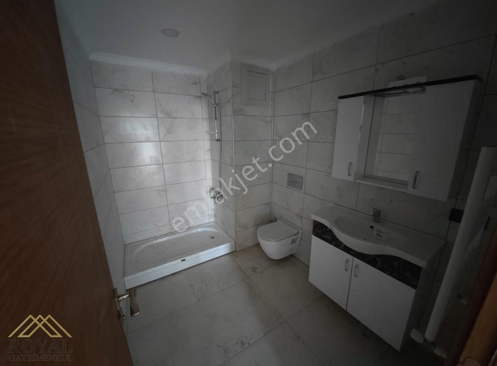Kaşüstü Merkezde Kiralık 2+1 Daire Ve Ofis - Görsel 6