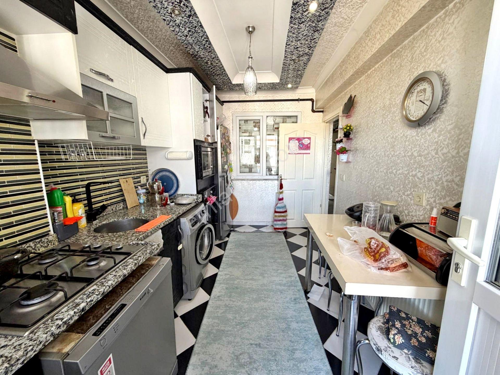 Alban'dan Metrobüs 9dk Satılık 3+1 140m² Yeni Nesil Dizayn Daire - Görsel 6
