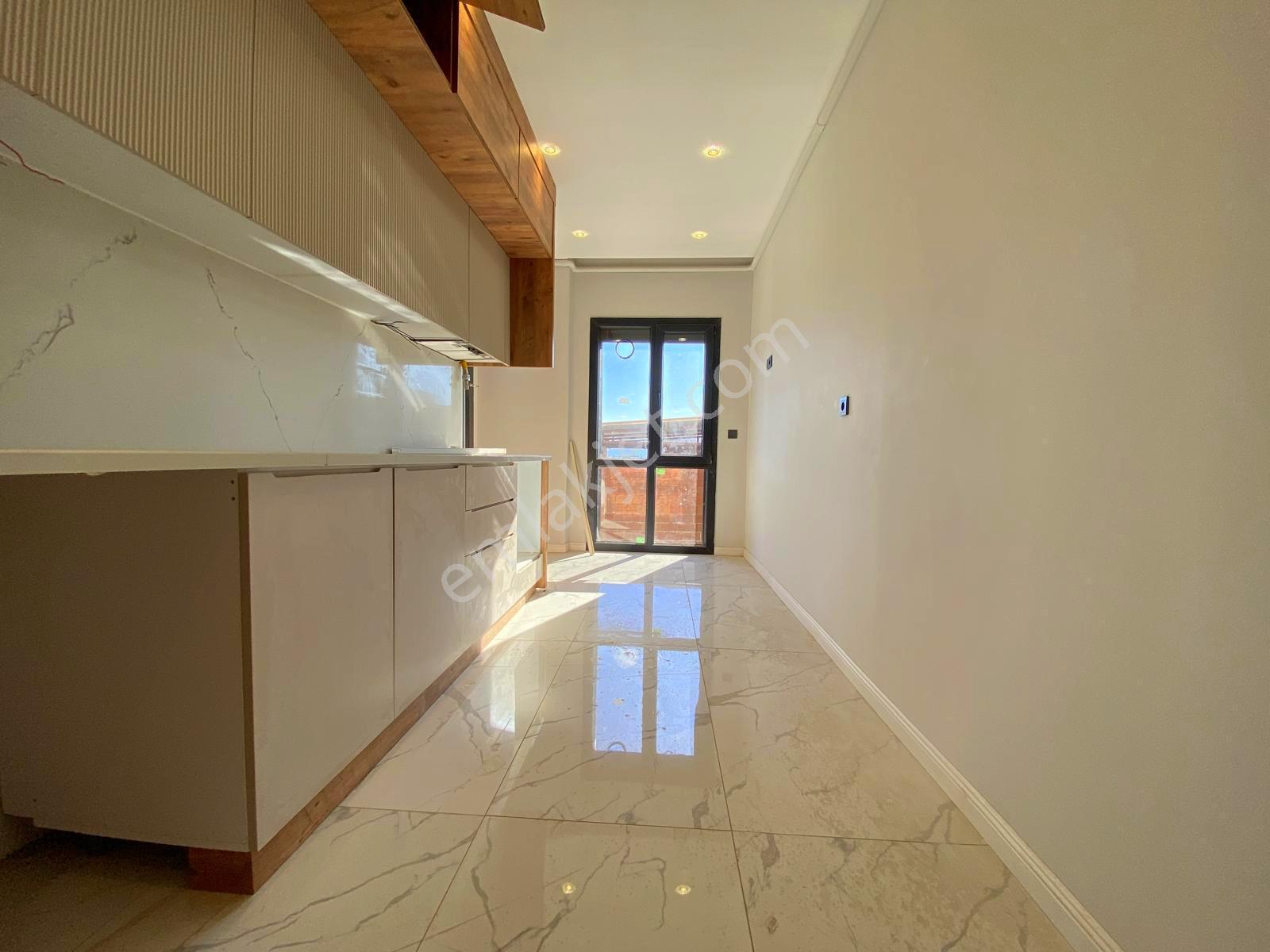 ▀▄mera Emlaktan Körfez Hast. Yakını 3+1 150m2 Arakat Lüx Daire - Görsel 23