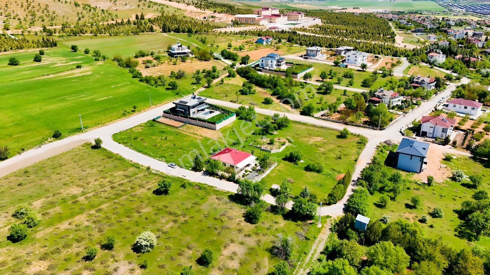 Ümit Emlak|acil!hankendi Malatya Yolu Üstü Muazzam Villa Arsası - Görsel 8