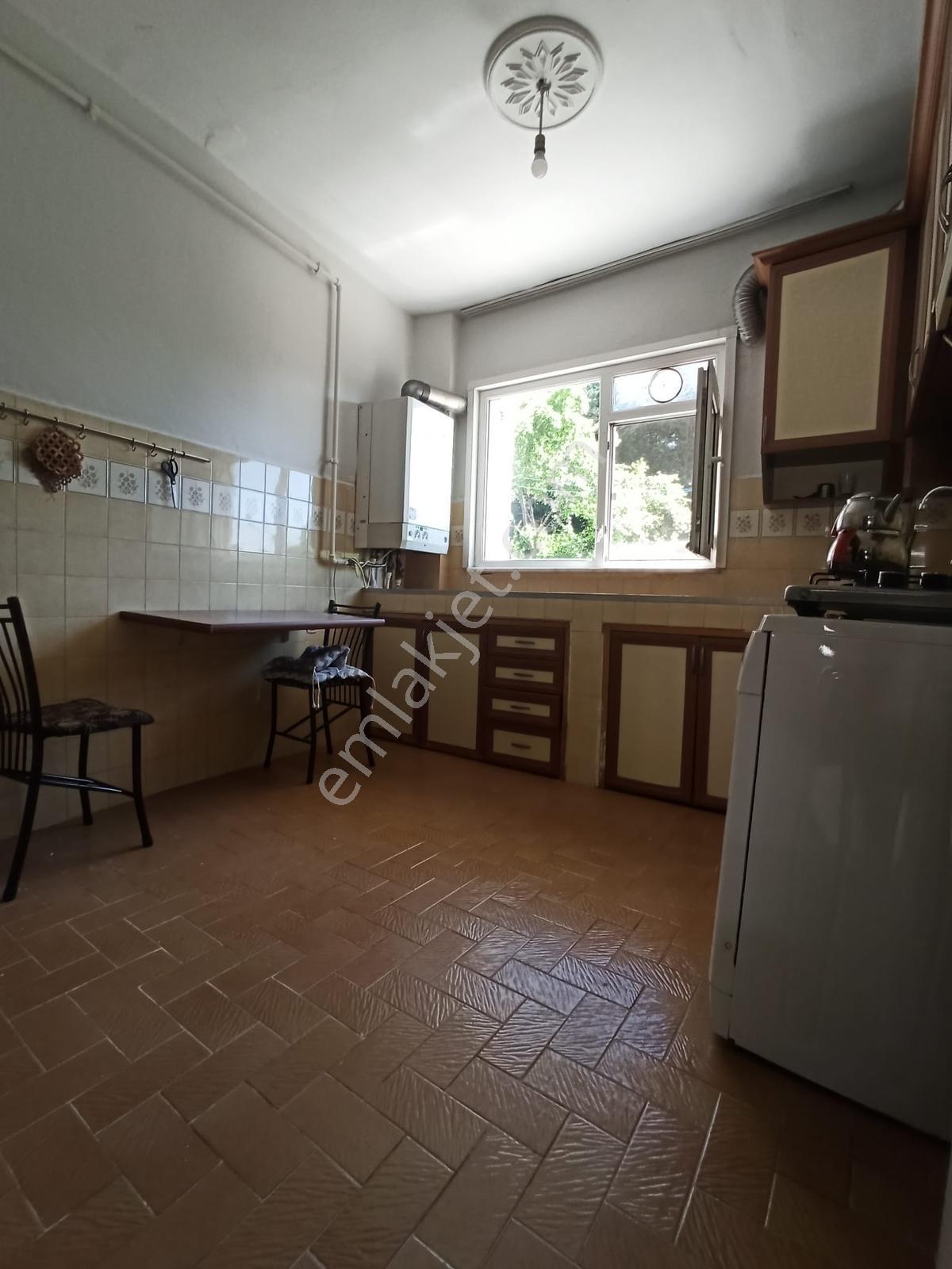 İstinyede 1+1 Eşyalı Kiralık Daire - Görsel 7