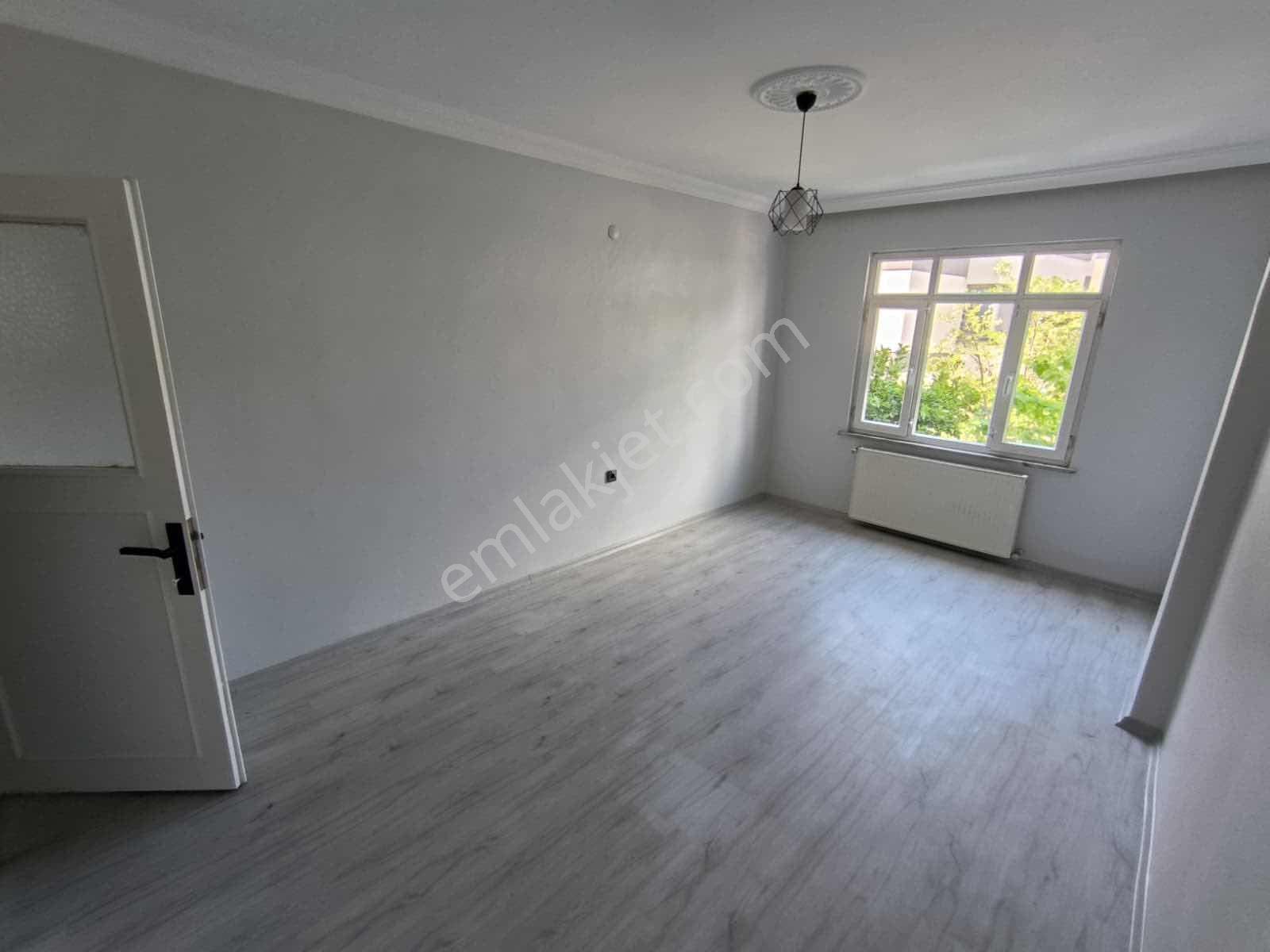 Marmaraya Yürüme Mesafesinde Kiralık Geniş 2+1 Ara Kat Balkonlu - Görsel 20