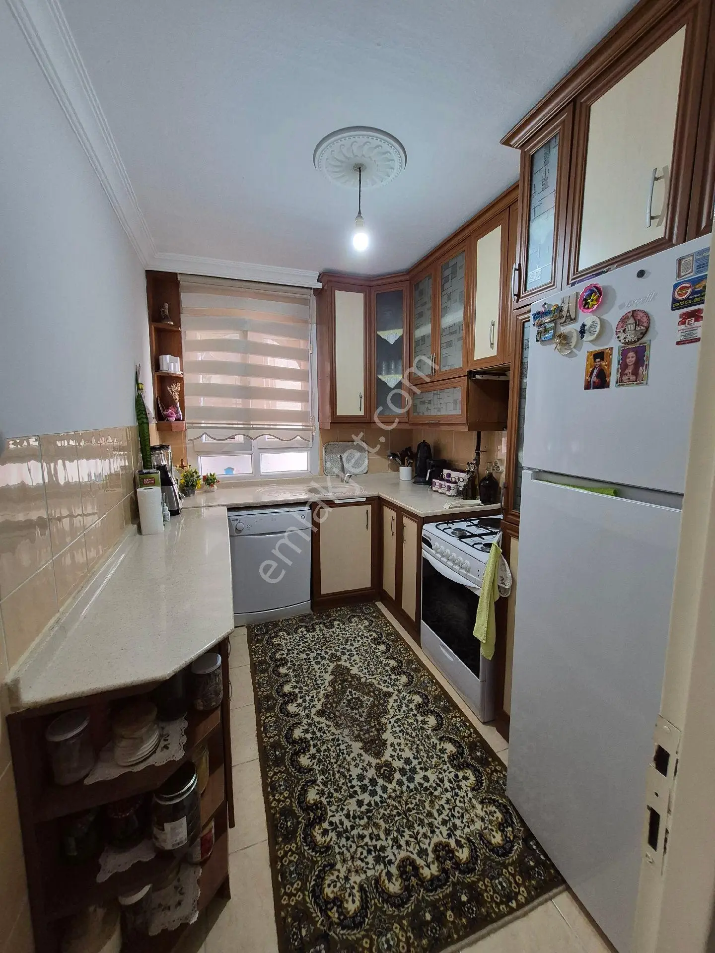 100.yıl Diş Hastanesi Civarı 3+1 Kombili Satlık Daire