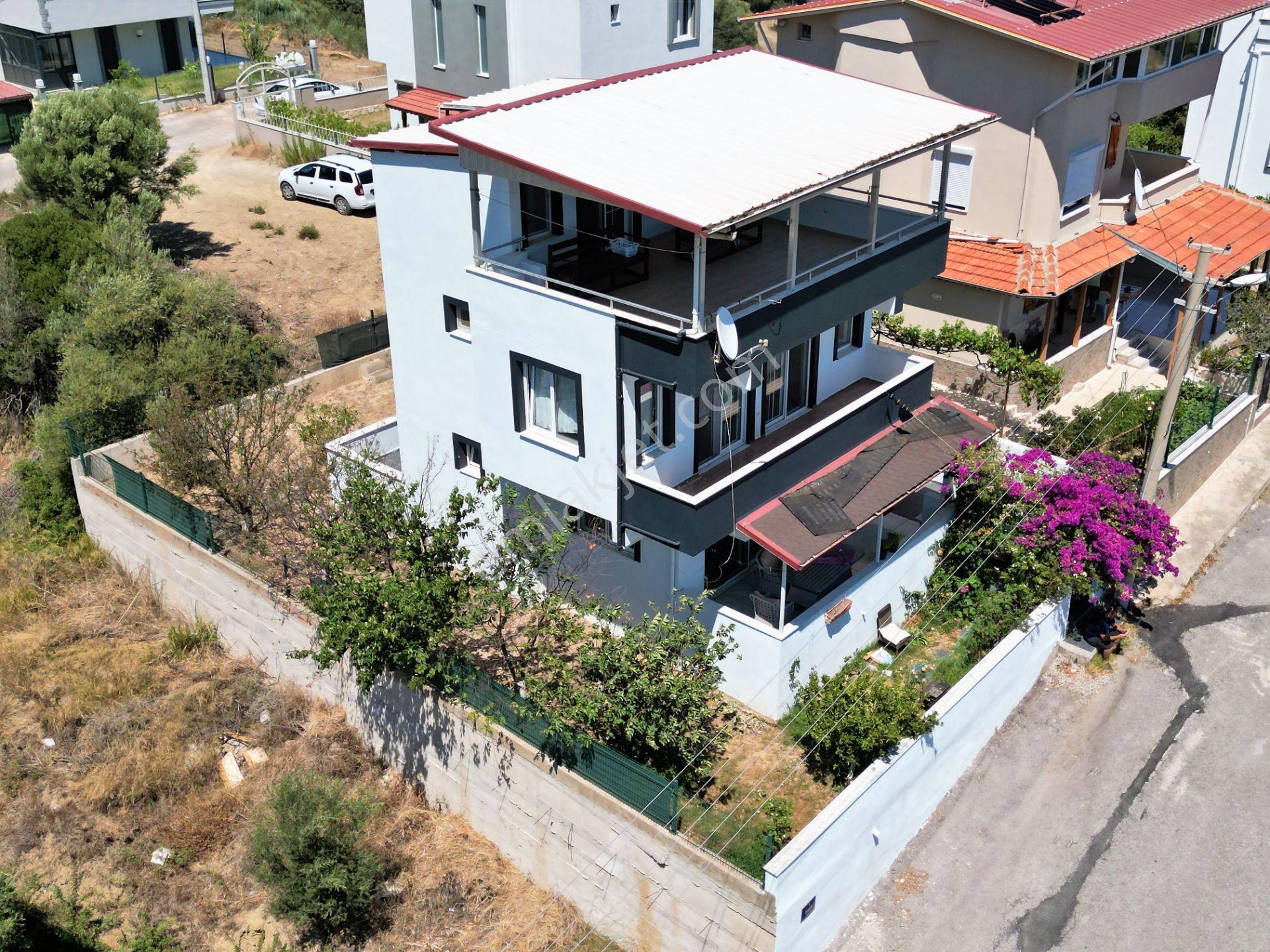İzmi̇r Seferi̇hi̇sar Doğanbey De Deni̇z Manzaralı Satılık Yazlık 4+1 - Görsel 3