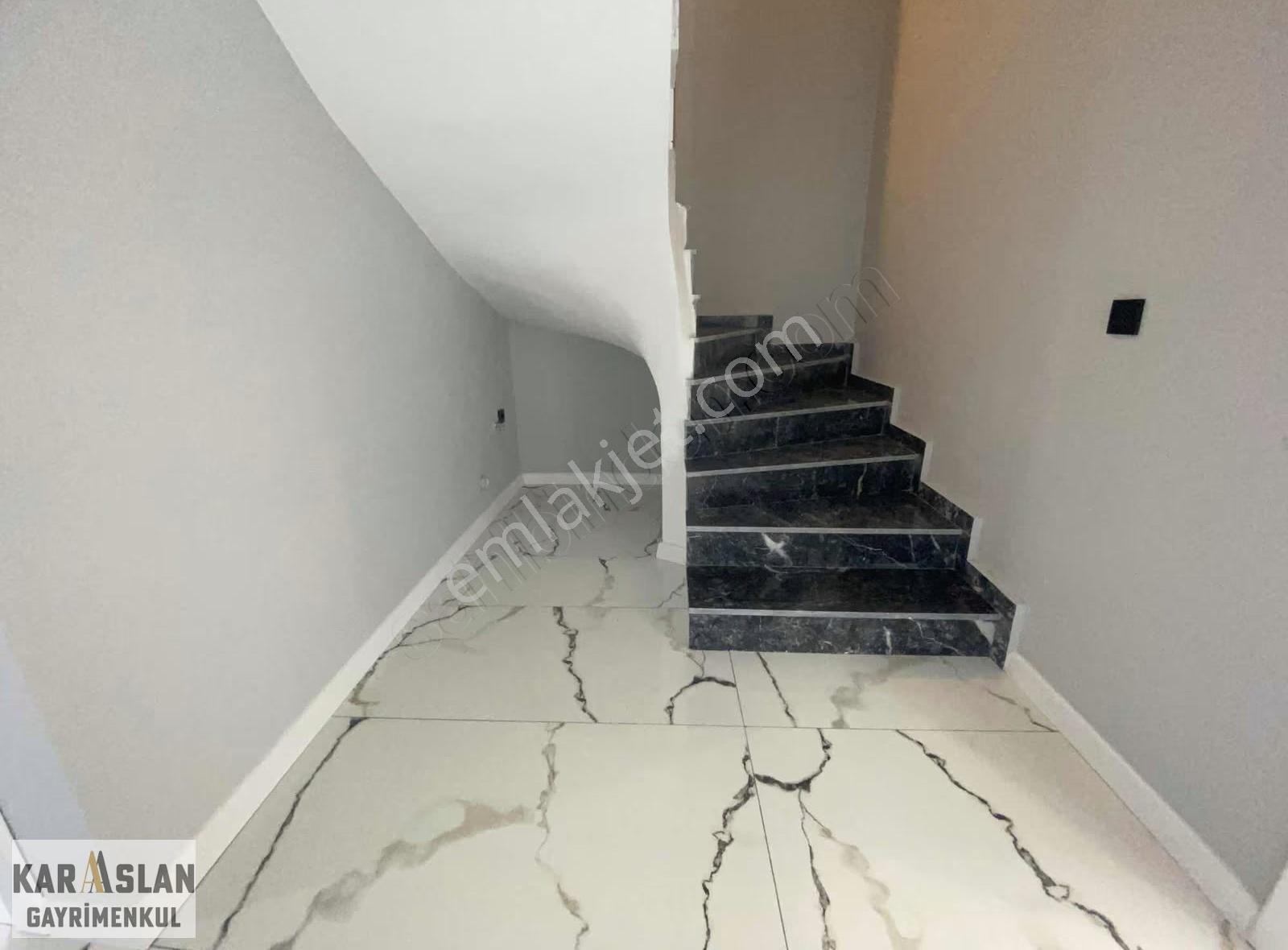 Başiskele Paşadağ'da Manzaralı Satılık2+1 Dubleks Daire - Görsel 19