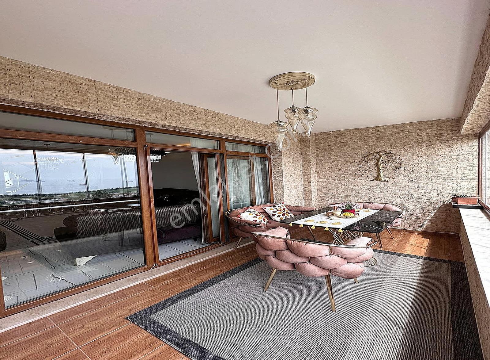 Beylikdüzü Site İçinde Deniz Manzaralı Müstakil Villa - Görsel 27