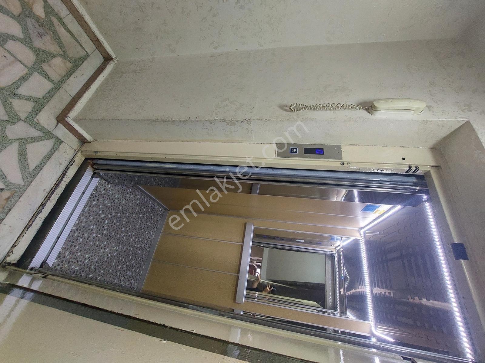 Şeref Emlak Ordu Cad Üzerinde Satılık Daire 5.250.000 Tl - Görsel 20