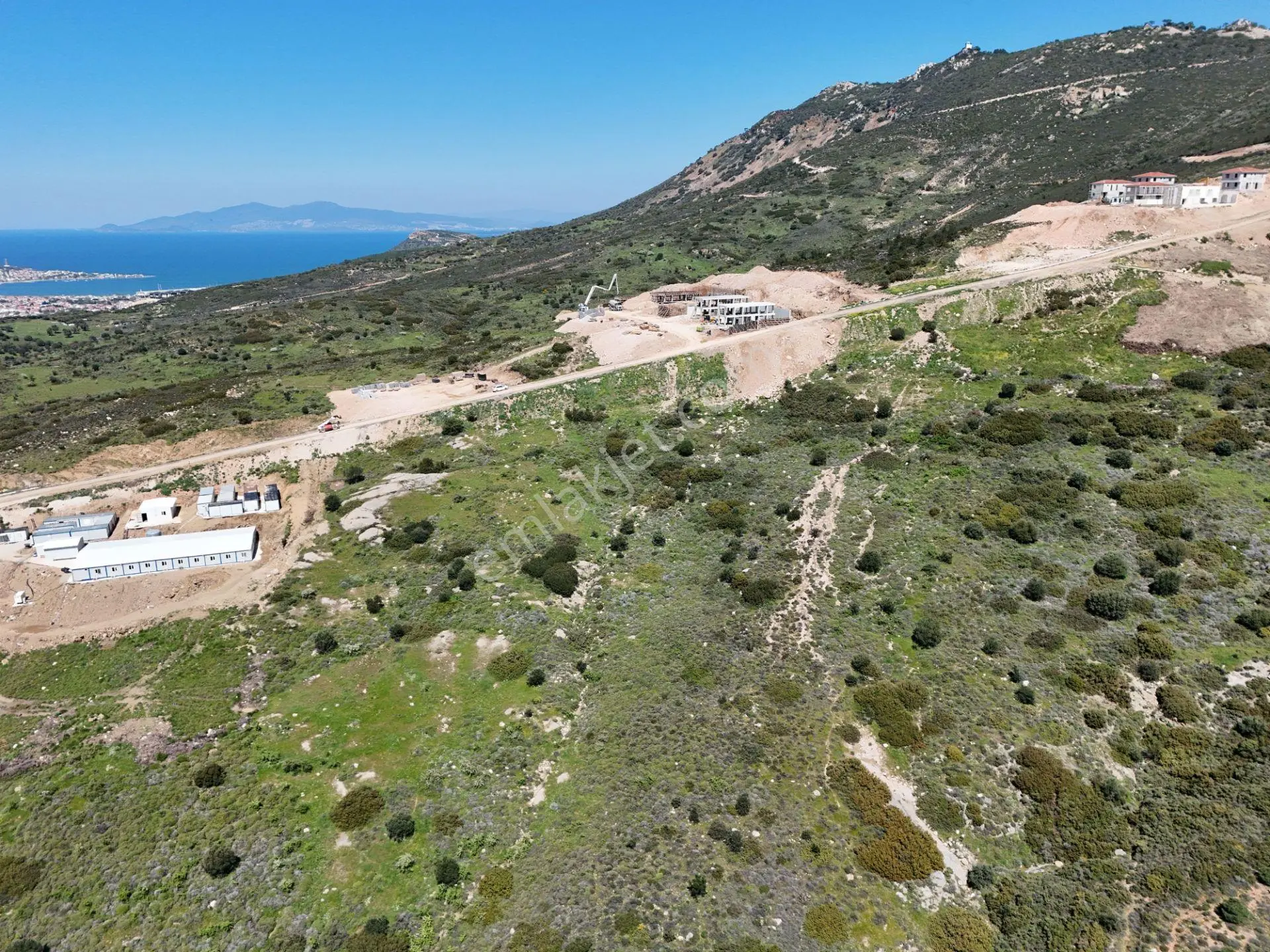 Yenifoça Arsavev Projesinde Satılık Arsa