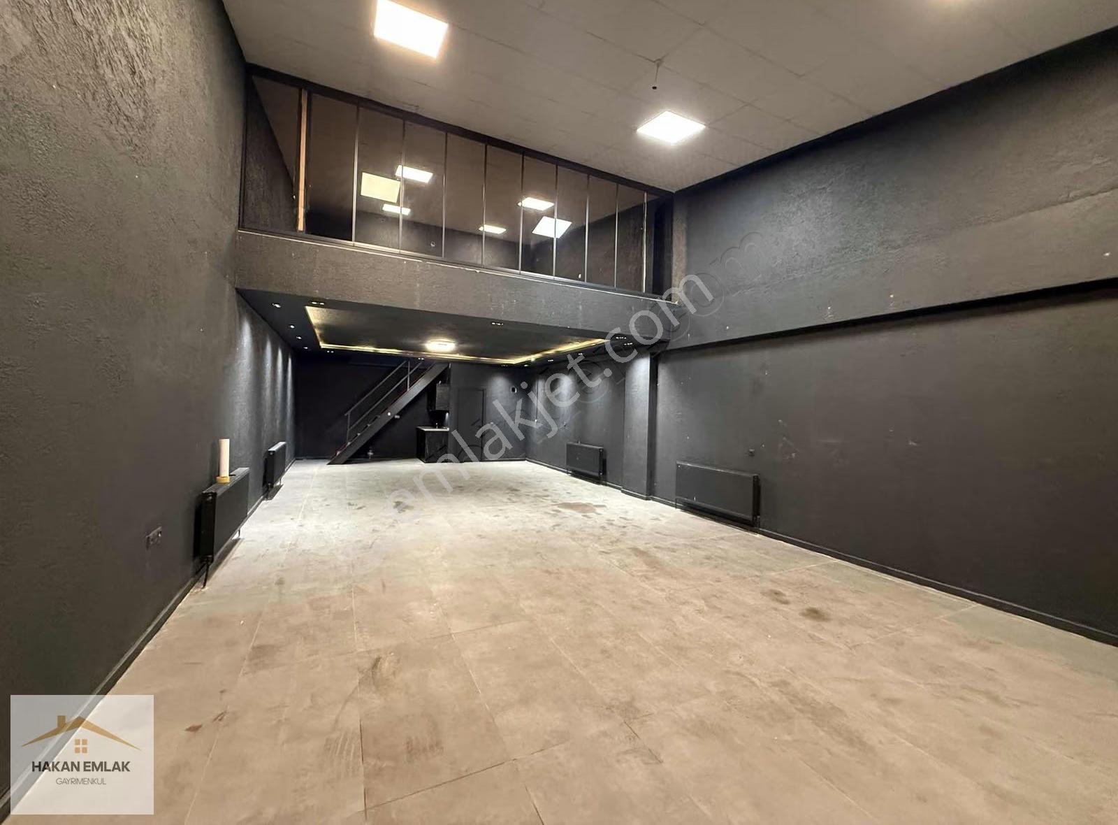 Hakan Emlak'tan Galericiler Sitesinde 150 M² Satılık Dükkan - Görsel 6