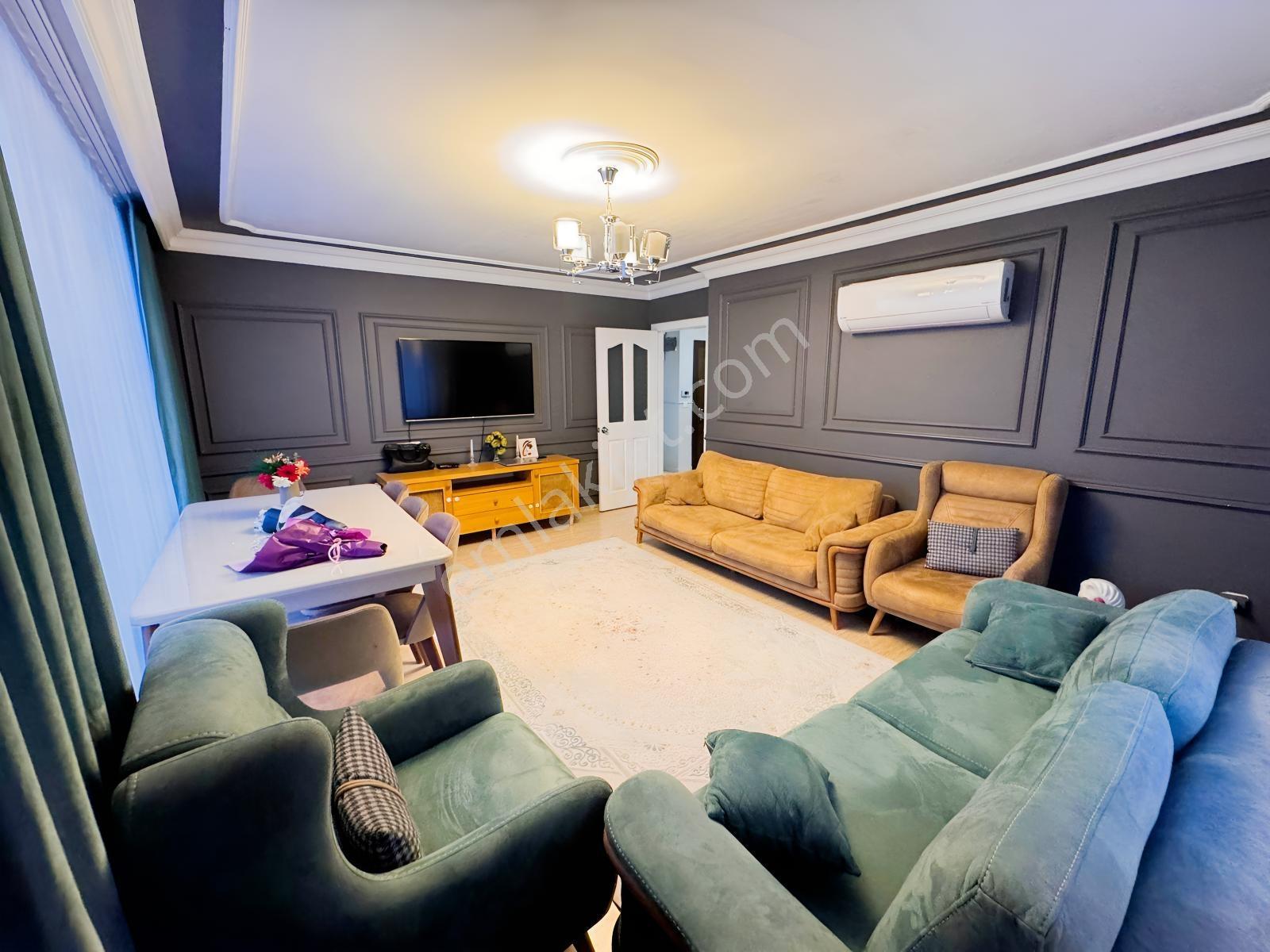 Acil Satılık | Pendik Esenlerde Metro & Belediye Yanı 3+1 Daire