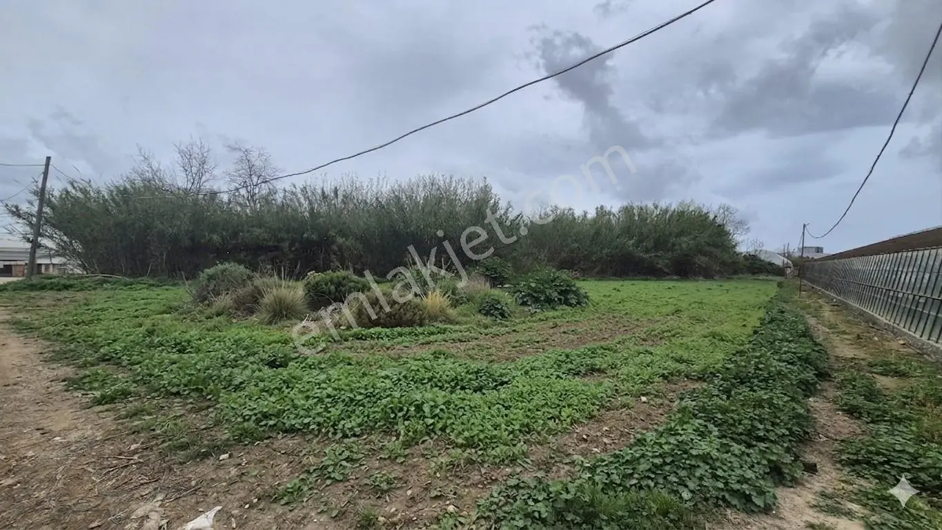 Antalya Altınova Sinan'da Stratejik Konumlu 1500 M² Geniş Depo