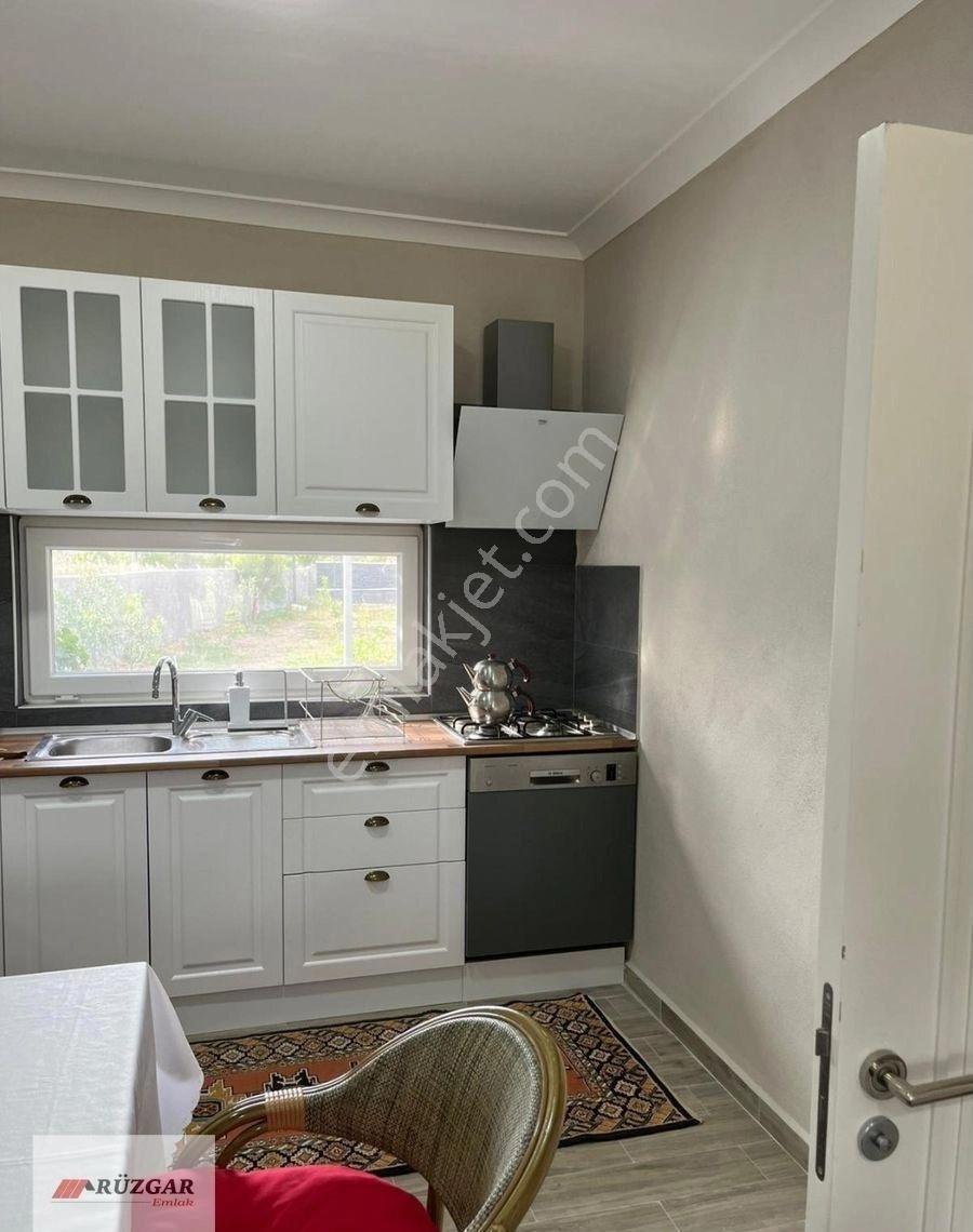 Burhaniye Örende 3 Dönüm İçinde Aylık Veya Sezonluk Kiralık Eşyalı 2+1 Denize 800 Mt. - Görsel 23