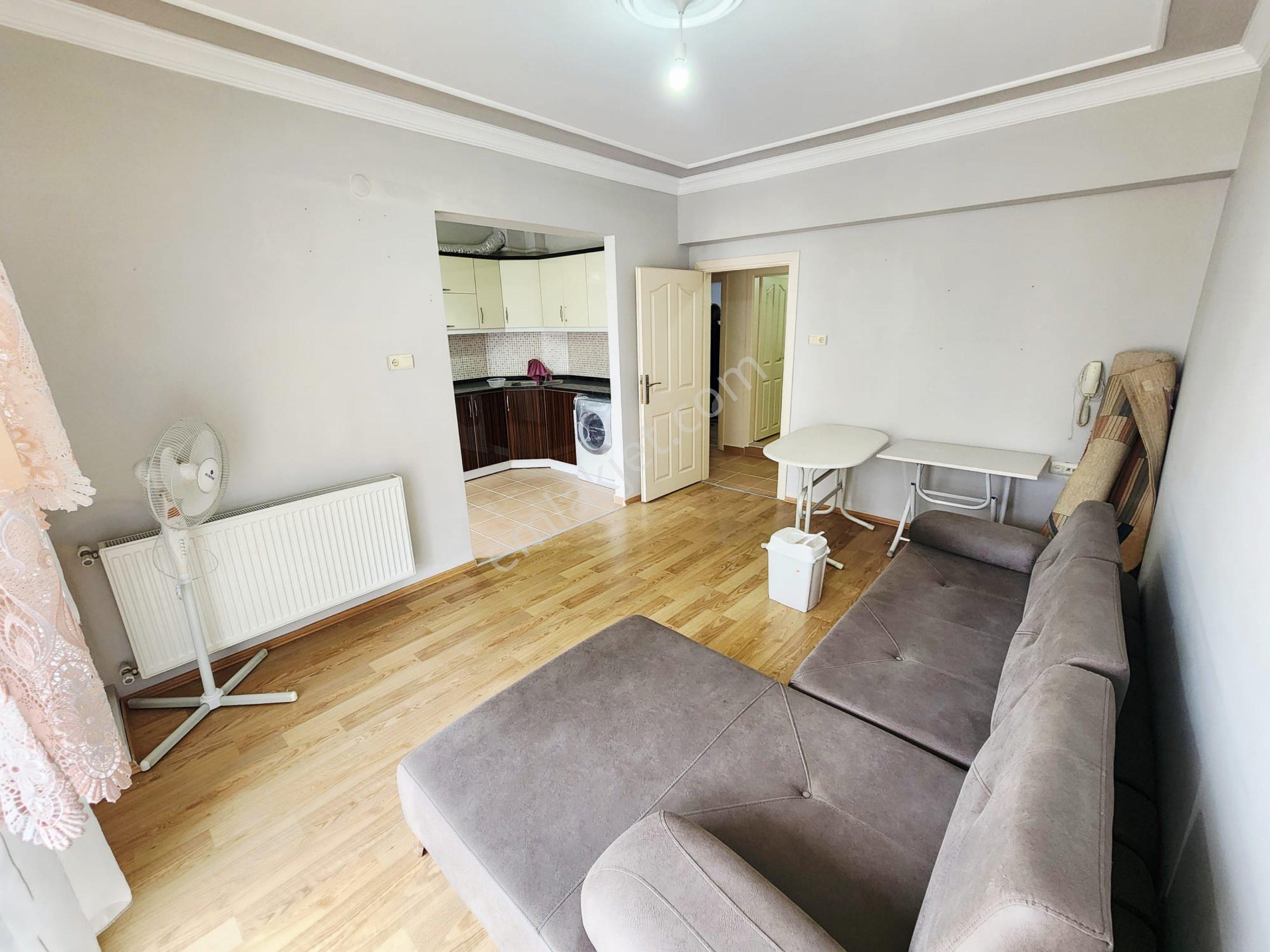 Furkan Emlaktan Atakum Mevlana Mah 3+1 145m2 8.kat 3 Balkonlu Site İçerisinde Fırsat Daire - Görsel 3