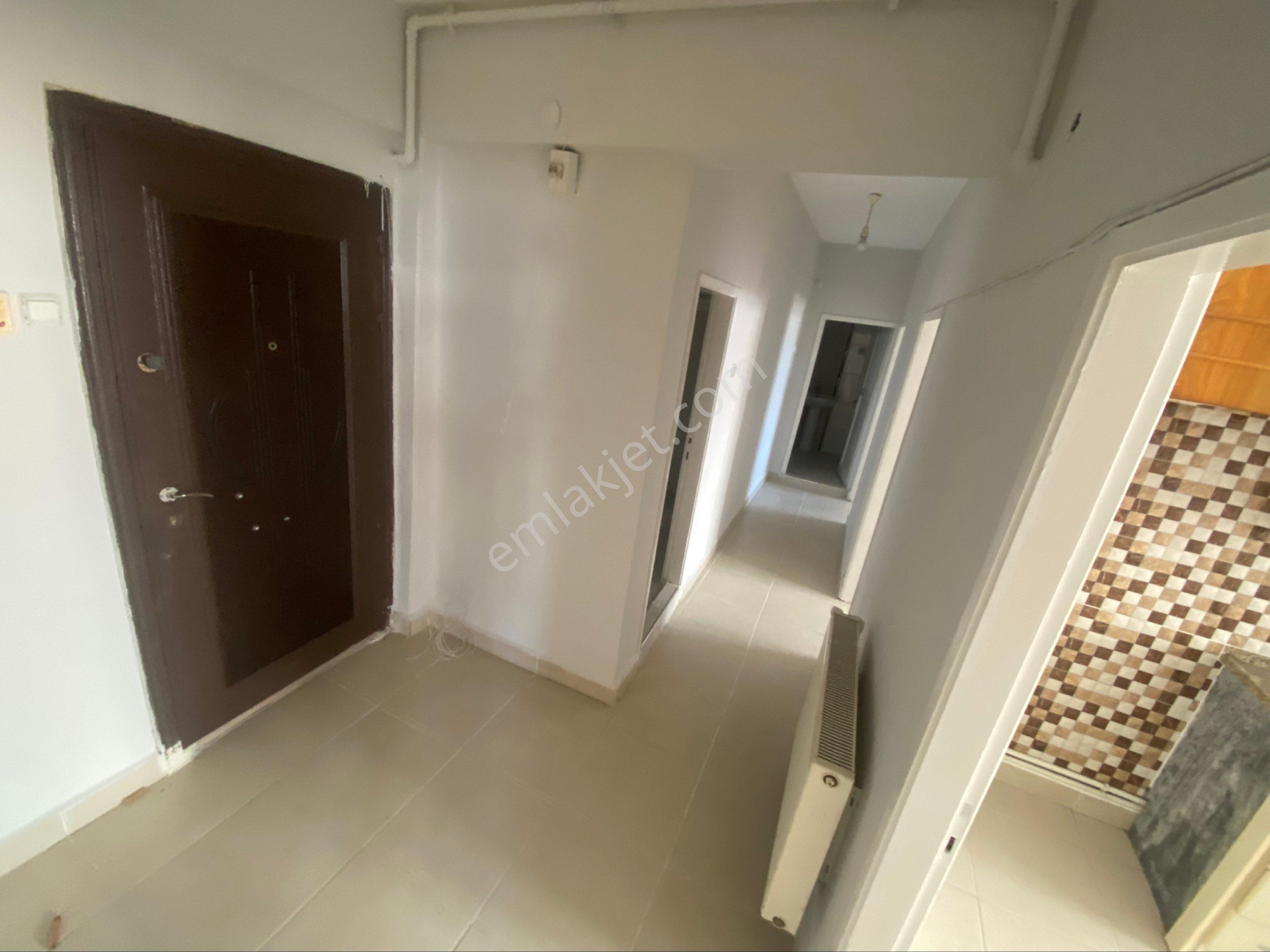 Furkan Emlaktan Kadifekale Mah 3+1 110m2 Bahçe Kat Balkonlu Dış Cepheli Fırsat Daire - Görsel 7