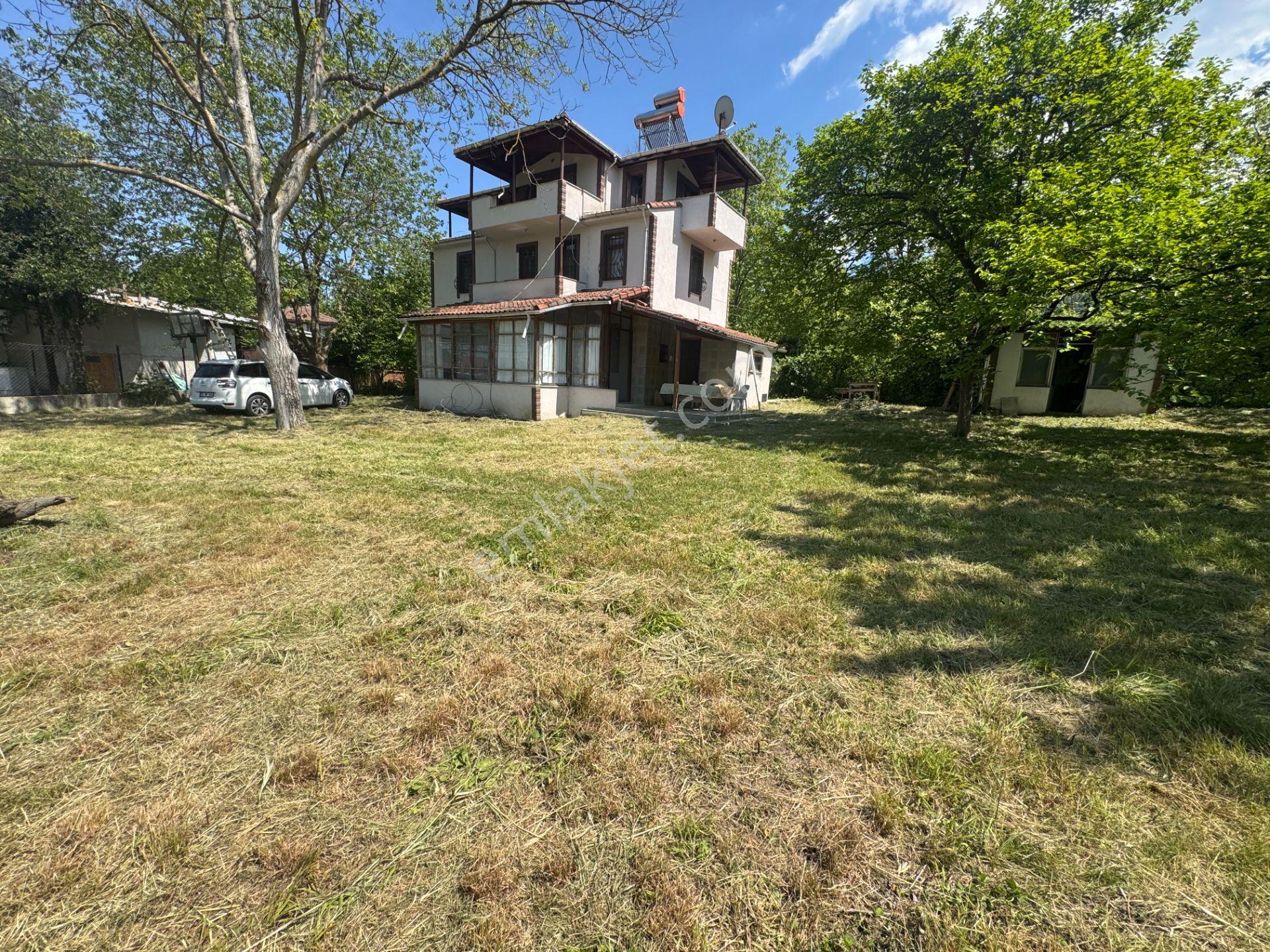 Sapanca’da Satılık 2620 M2 Konut Ve Ticari İmarlı Arsa - Görsel 31