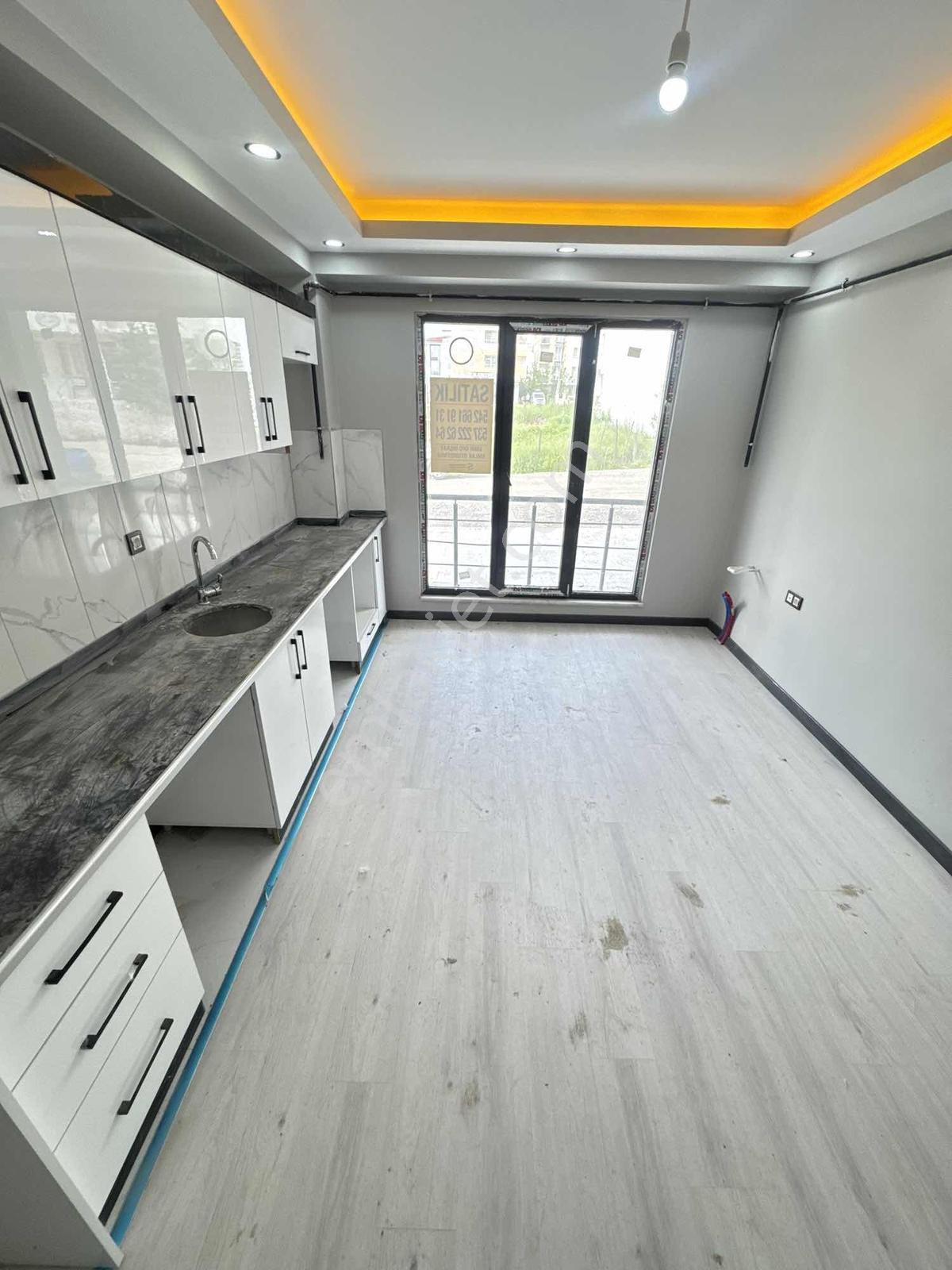 Kapaklı Vatan Cadde Mevki 1+1 Ön Cephe Sıfır Daire - Görsel 4
