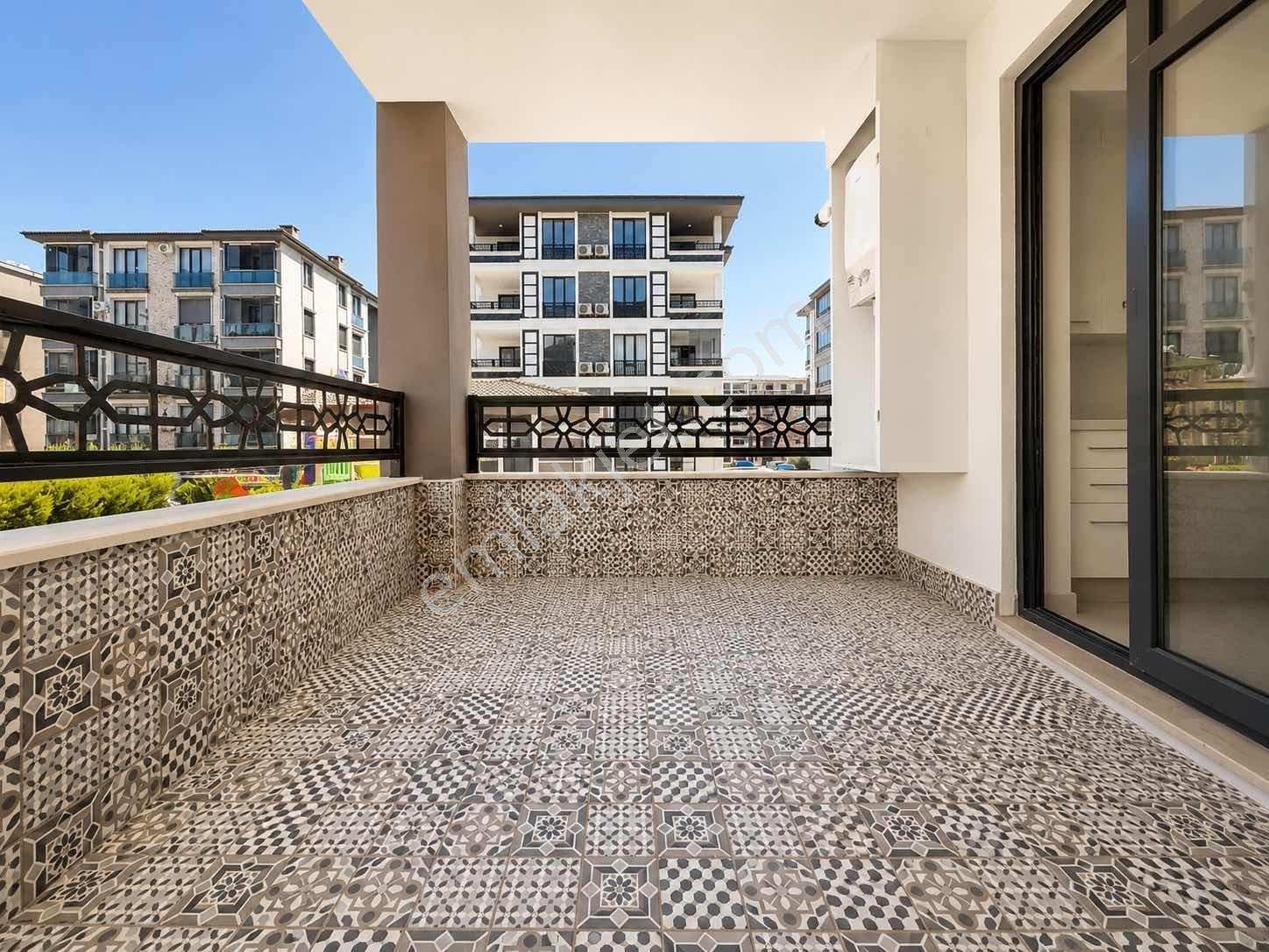 Onmax İskele Yolu Üzeri Satılık Sıfır 3+1 140 M2 Lüx Daire - Görsel 14