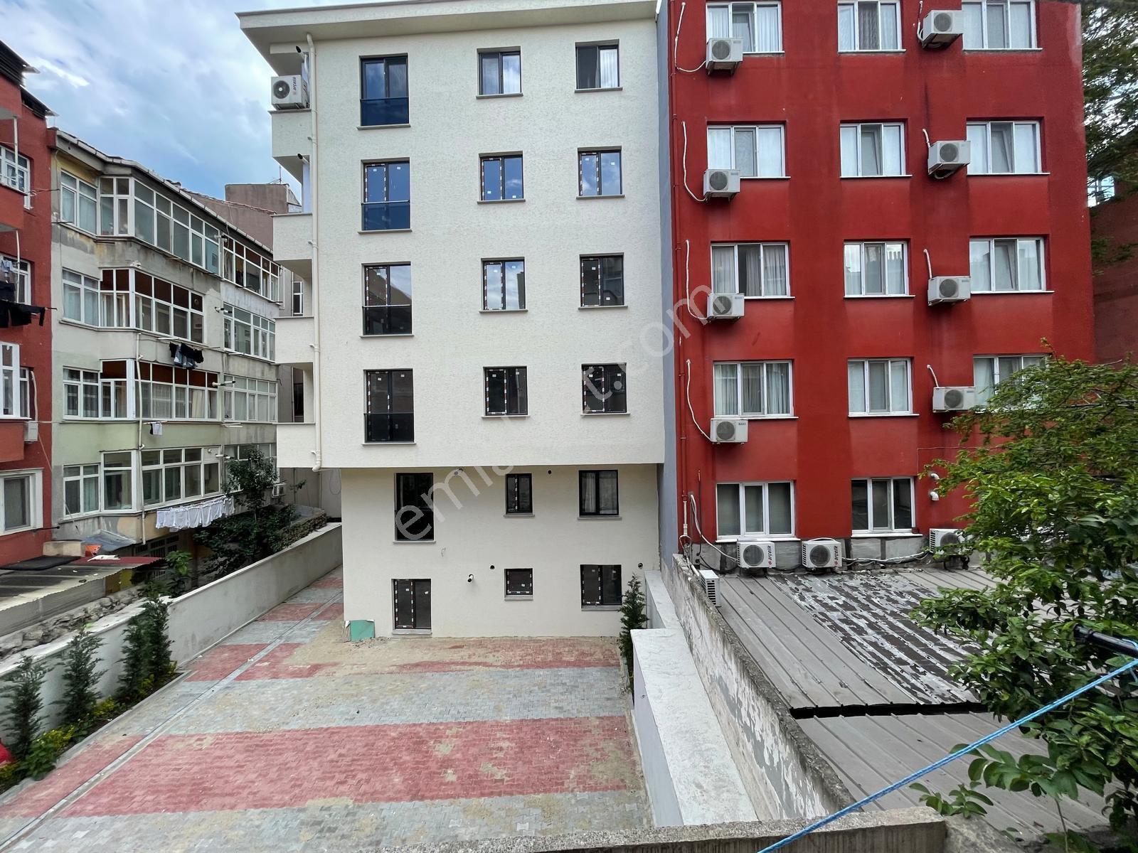 Es Gayrimenkul Cerrahpaşa Has. Arkası Satılık Satılık Daire - Görsel 8
