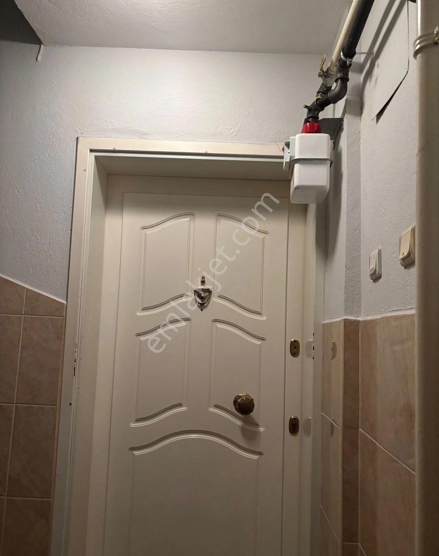 Karşıyaka Bahariye Mahallesinde Arakat Doğalgazlı 3+1 Kiralık Daire - Görsel 13