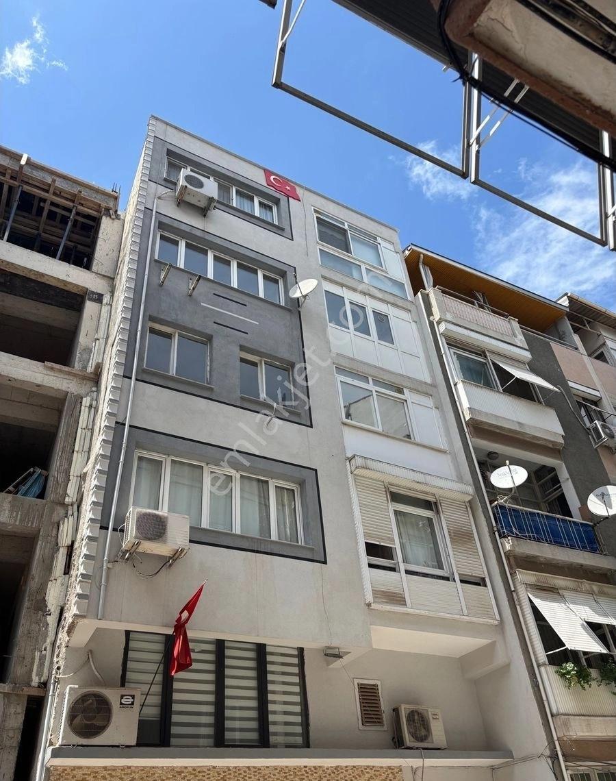 Karşıyaka Bahariye Mahallesinde Arakat Doğalgazlı 3+1 Kiralık Daire - Görsel 8