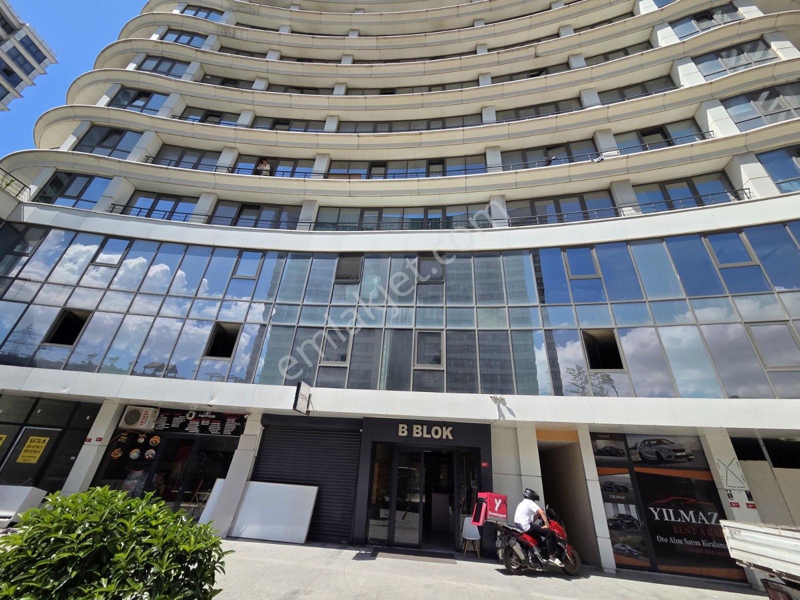 Basın Ekspres Perola Residence'de Satılık 1+1 Daire - Görsel 34