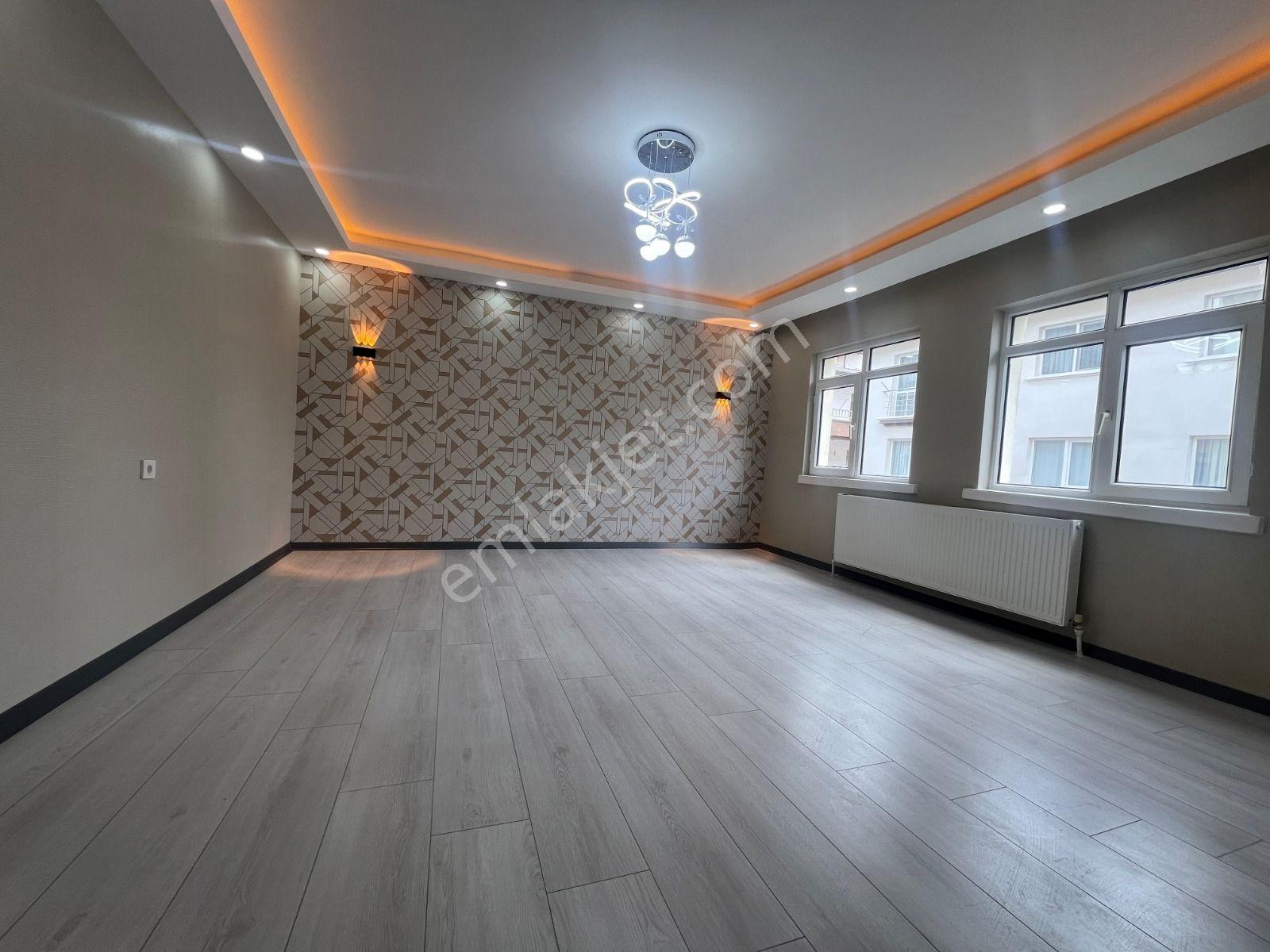 Sincan Plevne Mah'de 3+1 Ara Katta Geniş M2 Ultra Lüx Yapılı - Görsel 14