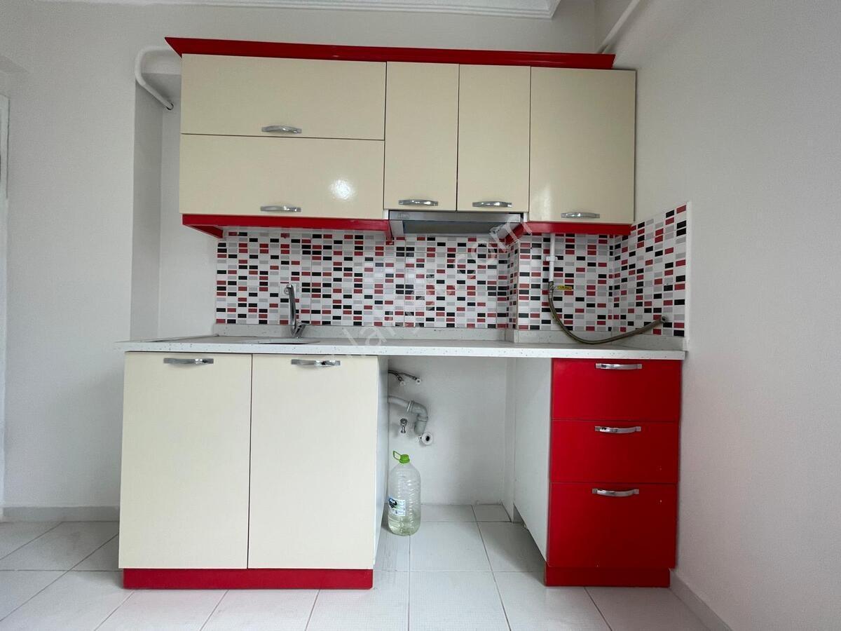 Karasu 32 Evlerde Kombi Petek Cam Balkonlu Fırsat 2+1 Daire - Görsel 10