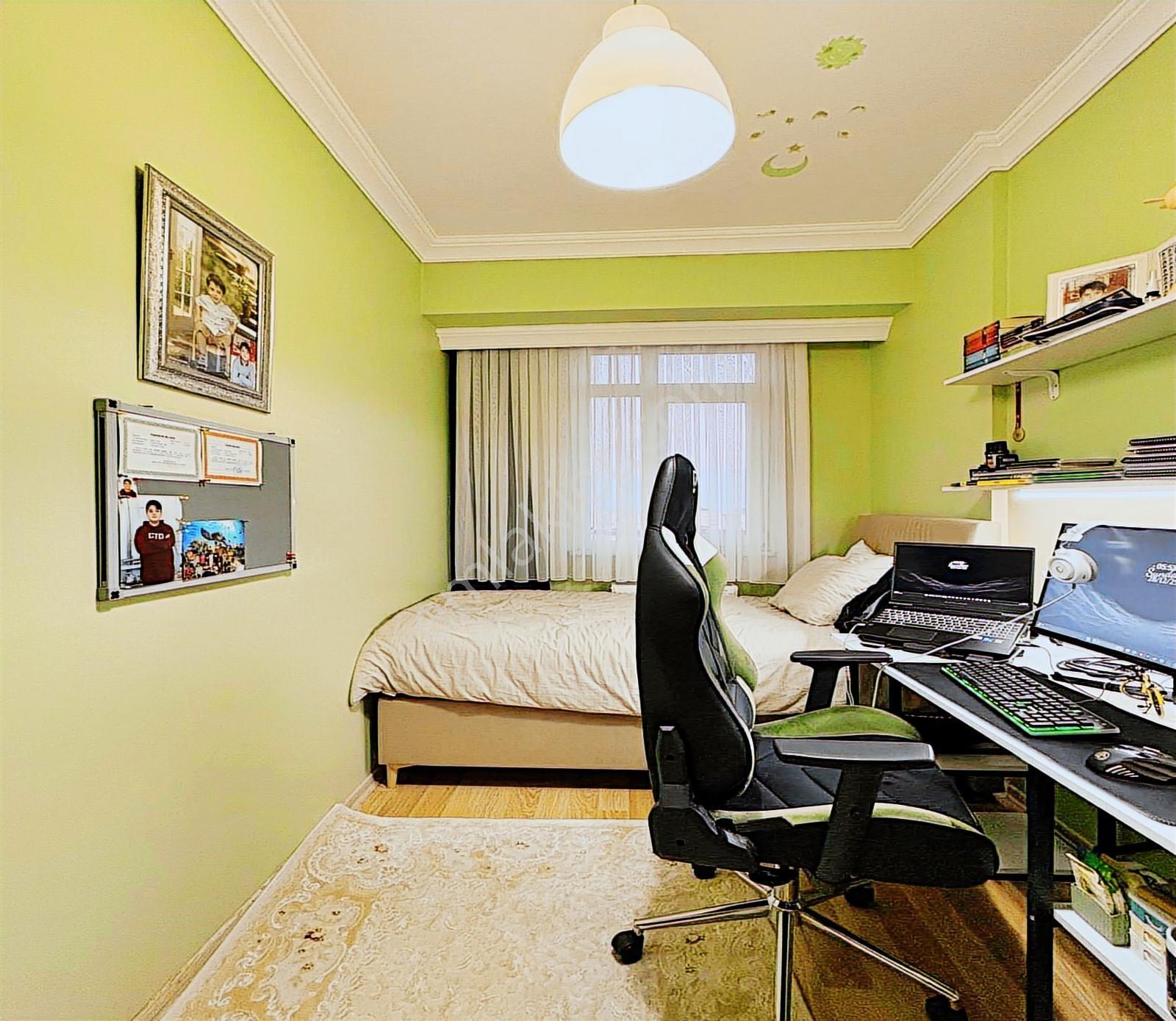 Villa Tarzında West Marinanın Üstünde 6+2 Satılık Dubleks - Görsel 8