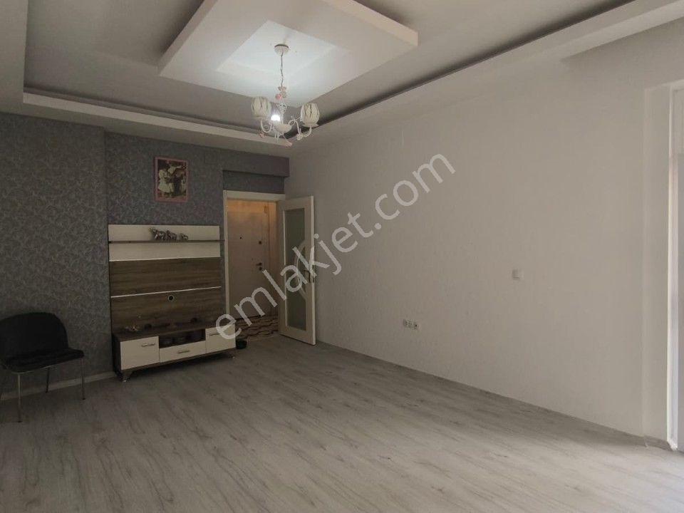 Kısacık'dan Bülbülzade Mah Acil Koduyla Satlık 2+1 Satılık Daire - Görsel 3