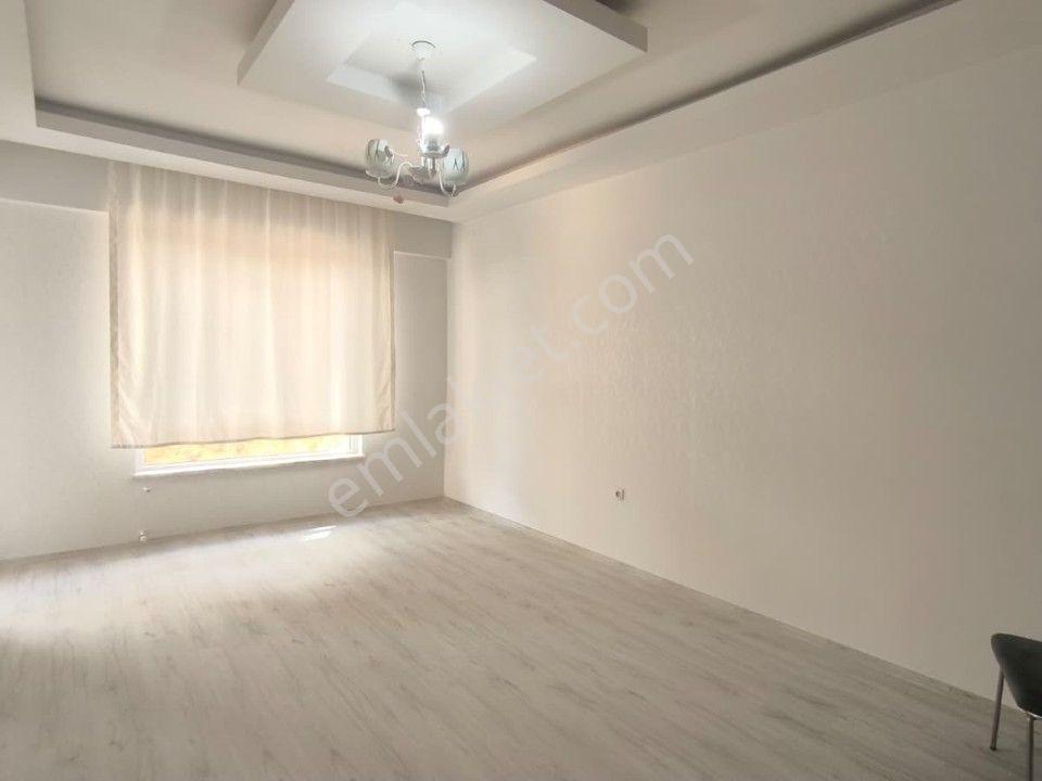 Kısacık'dan Bülbülzade Mah Acil Koduyla Satlık 2+1 Satılık Daire - Görsel 2