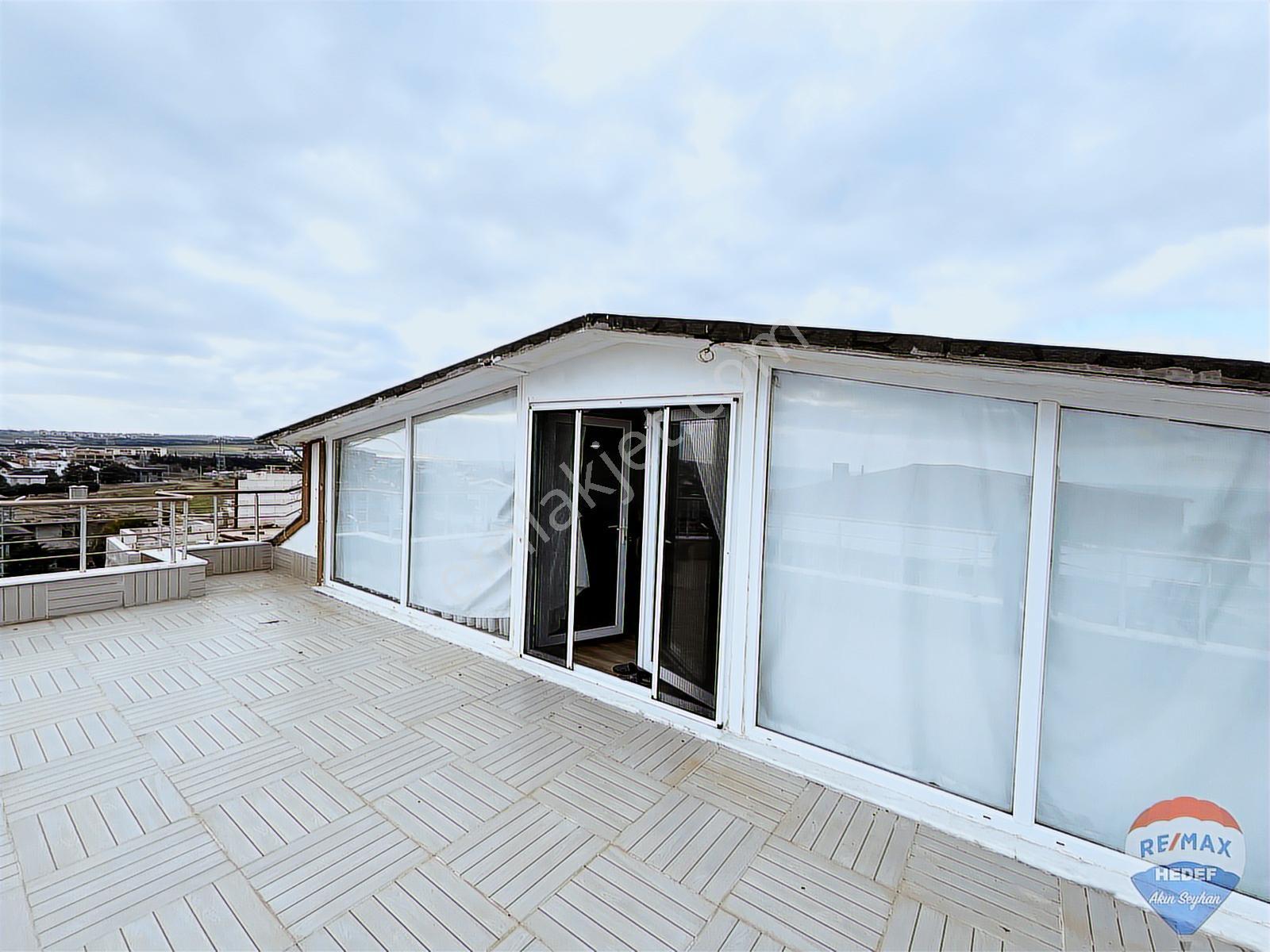 Remax Akın Seyhan Dan Silivri 8+2 Deniz Manzaralı Takaslı Villa - Görsel 24