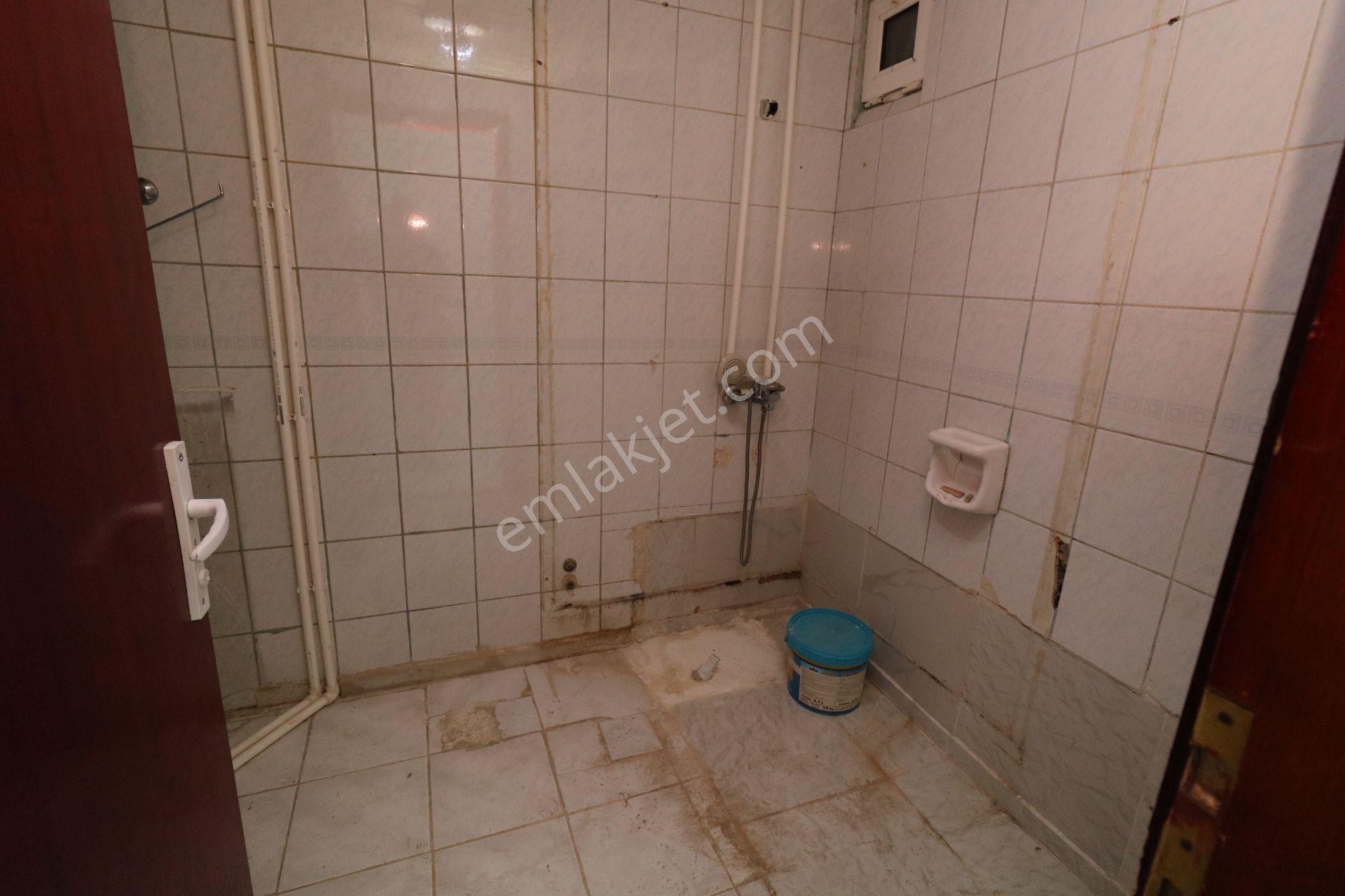 Emre Emlaktan Elvankent'te Gimsa Yanı Site İçi Arakatta 3+1 Kiralık Daire - Görsel 19