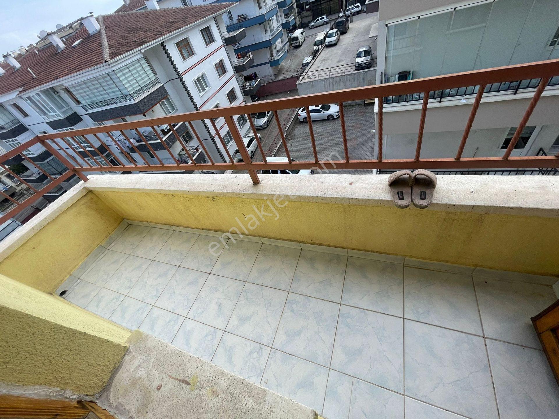 Sym'den Malazgirt Mh Ara K. Buhara Caddesi Üzer Asansörlü 3+1daire - Görsel 15