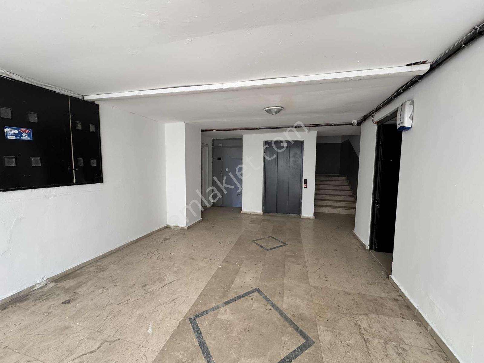 Remax Ten Esenyurt Doğan Araslı Caddesine Komşu 500m2 İmalathane - Görsel 20